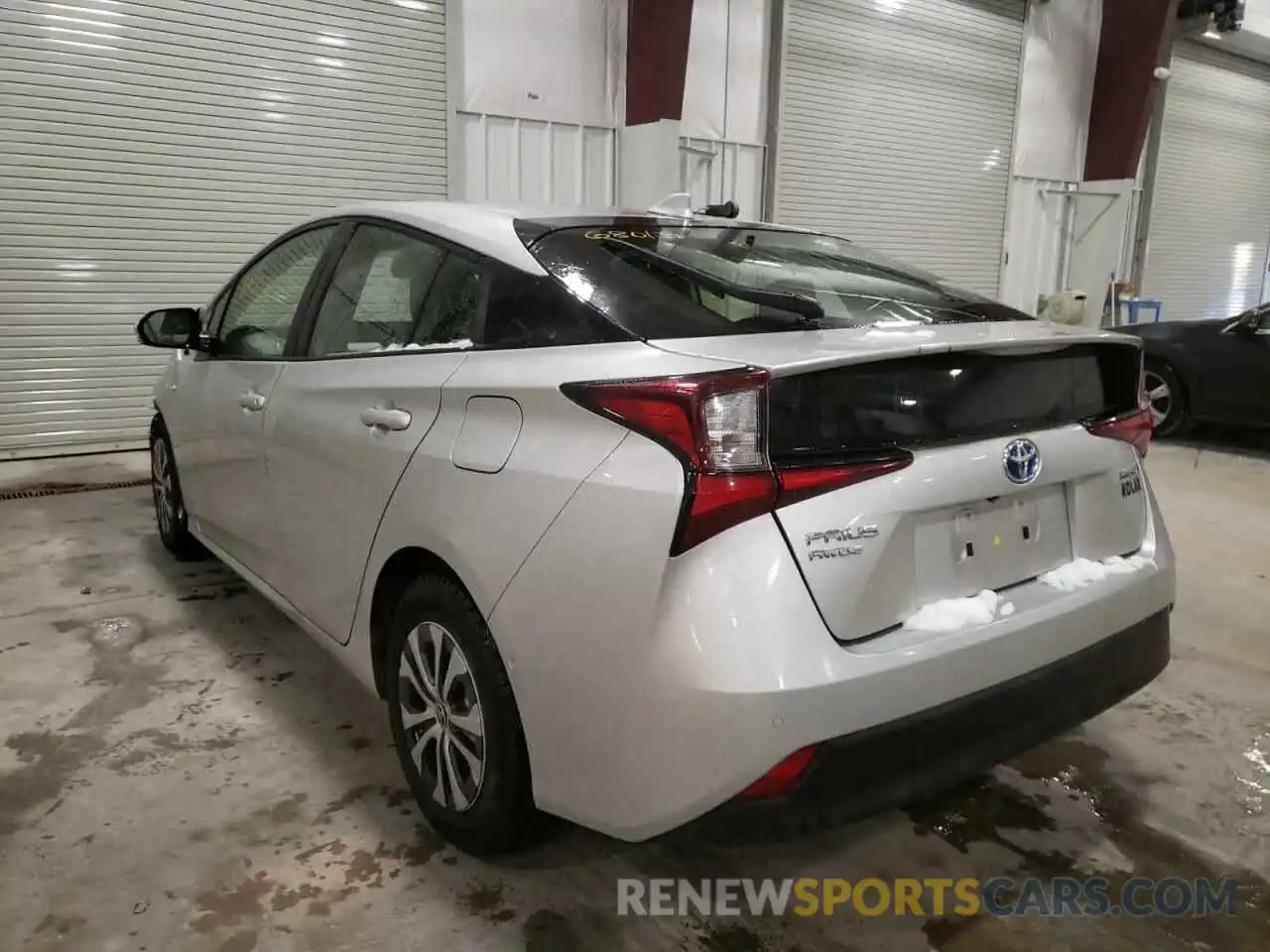 3 Photograph of a damaged car JTDL9RFUXK3011722 TOYOTA PRIUS 2019