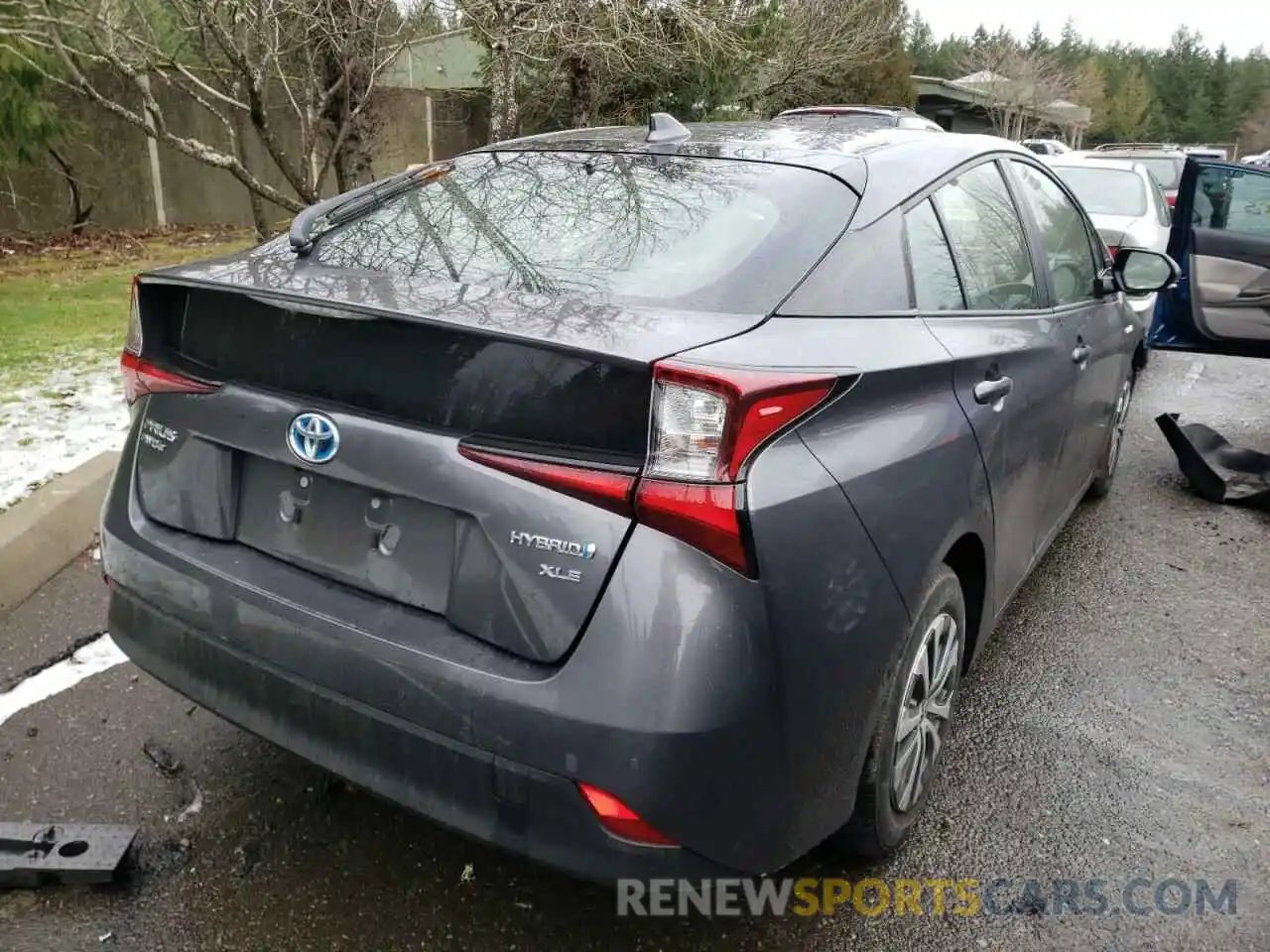 4 Photograph of a damaged car JTDL9RFUXK3011834 TOYOTA PRIUS 2019