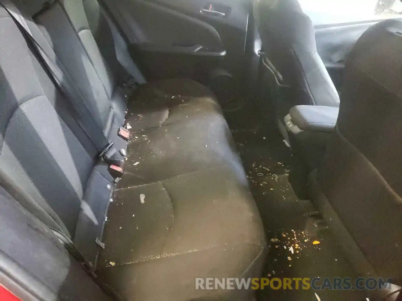 6 Photograph of a damaged car JTDL9RFUXK3012238 TOYOTA PRIUS 2019