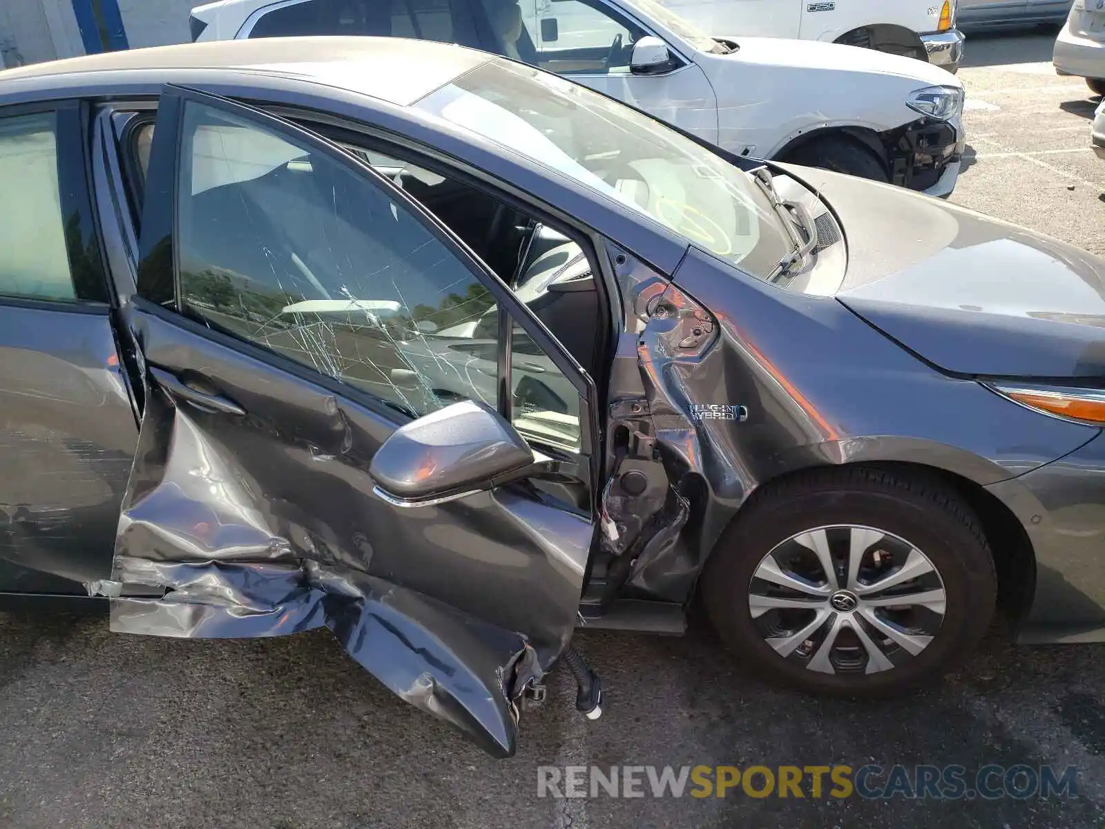 9 Photograph of a damaged car JTDKARFP0L3141149 TOYOTA PRIUS 2020