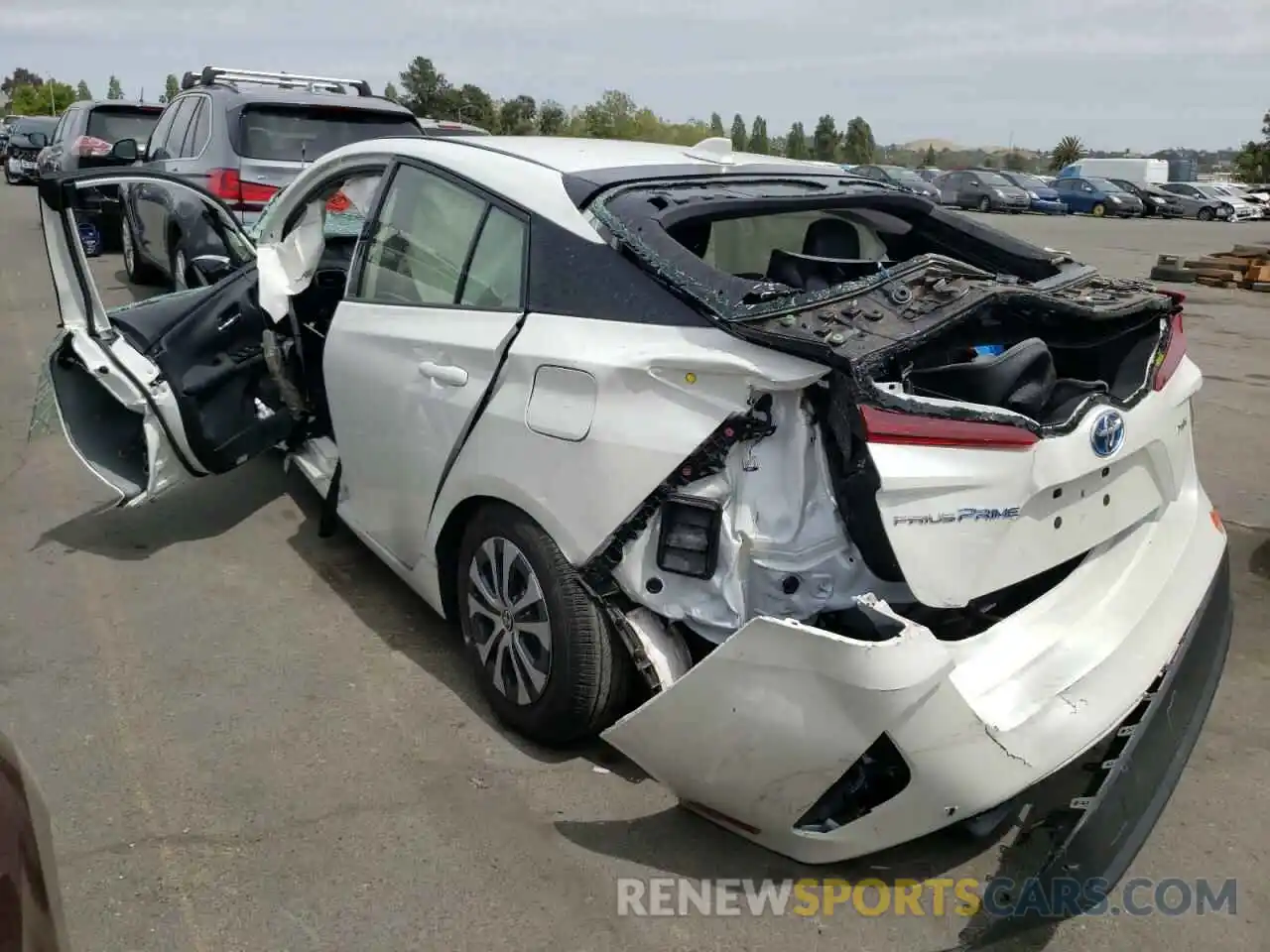 3 Photograph of a damaged car JTDKARFP0L3147355 TOYOTA PRIUS 2020