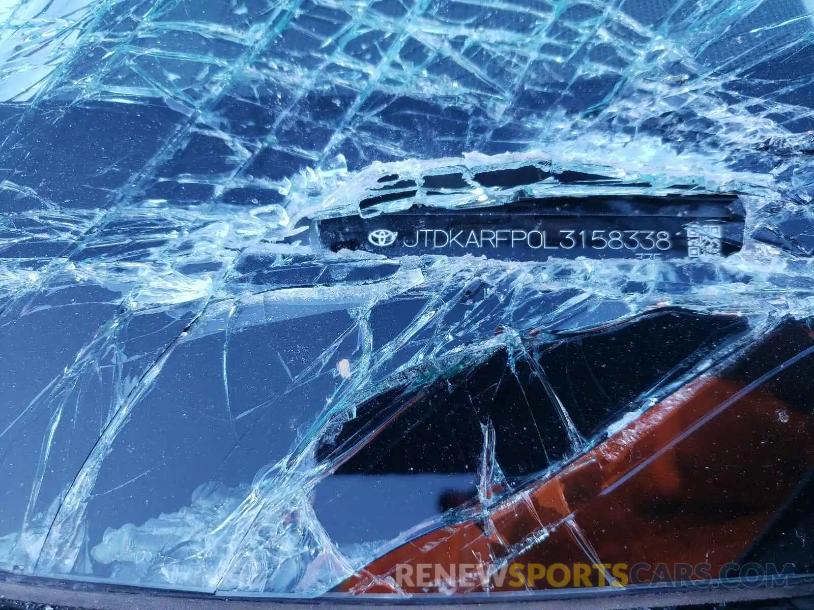 10 Photograph of a damaged car JTDKARFP0L3158338 TOYOTA PRIUS 2020