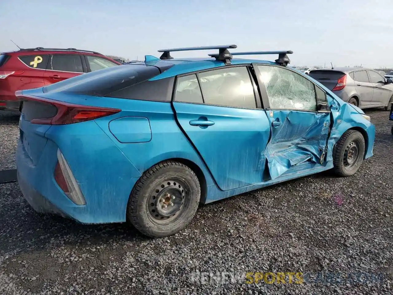 3 Фотография поврежденного автомобиля JTDKARFP1L3124893 TOYOTA PRIUS 2020