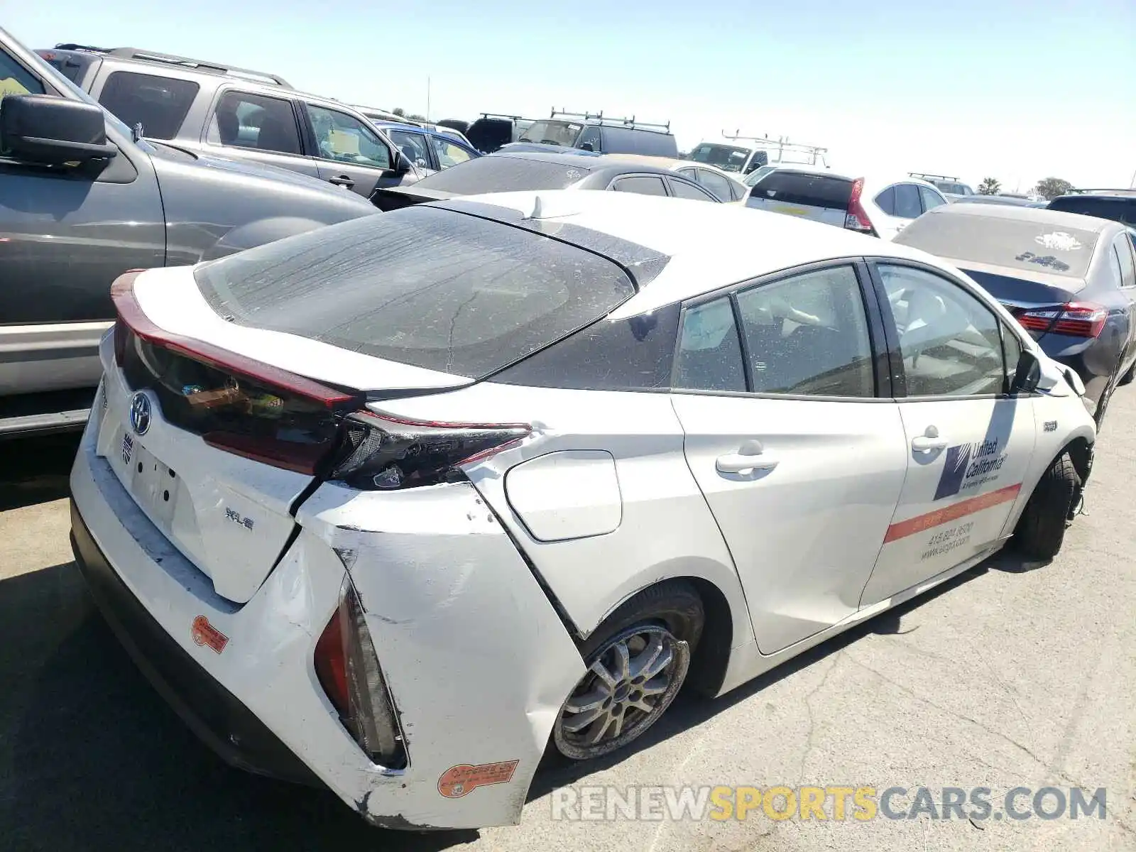 4 Photograph of a damaged car JTDKARFP1L3138289 TOYOTA PRIUS 2020