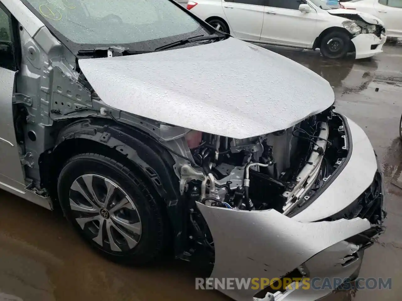 9 Photograph of a damaged car JTDKARFP1L3157537 TOYOTA PRIUS 2020