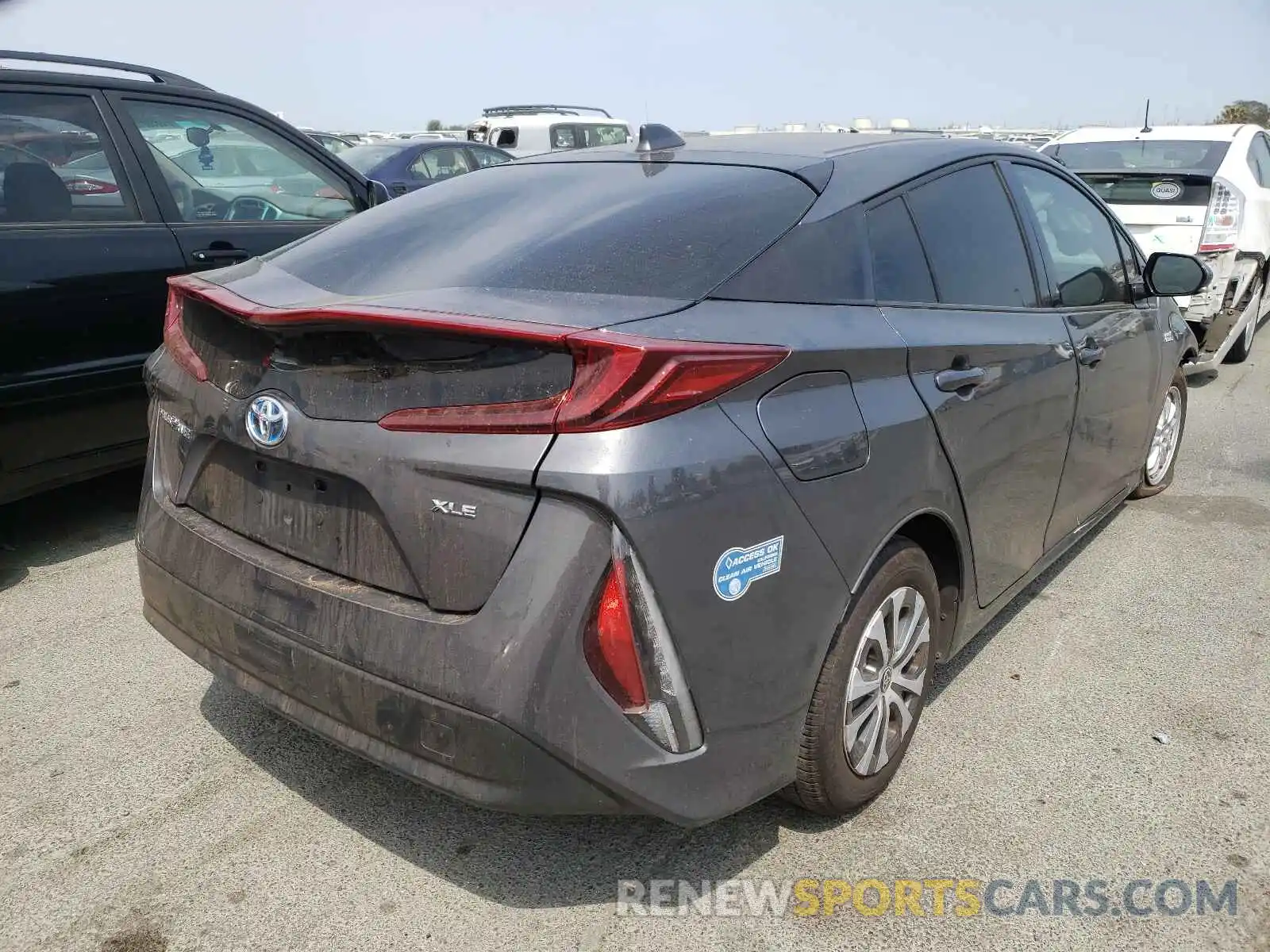 4 Фотография поврежденного автомобиля JTDKARFP1L3163242 TOYOTA PRIUS 2020