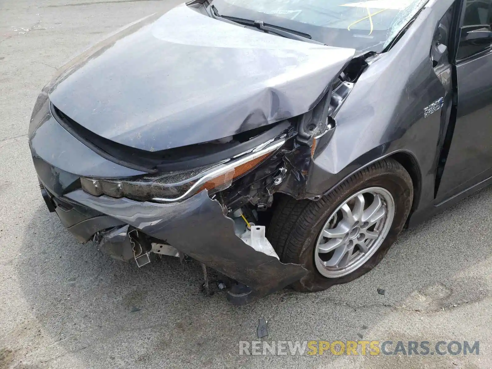 9 Photograph of a damaged car JTDKARFP1L3163242 TOYOTA PRIUS 2020