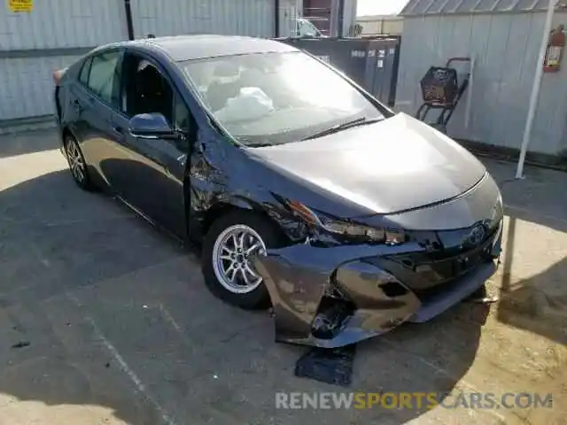 1 Фотография поврежденного автомобиля JTDKARFP2L3129746 TOYOTA PRIUS 2020