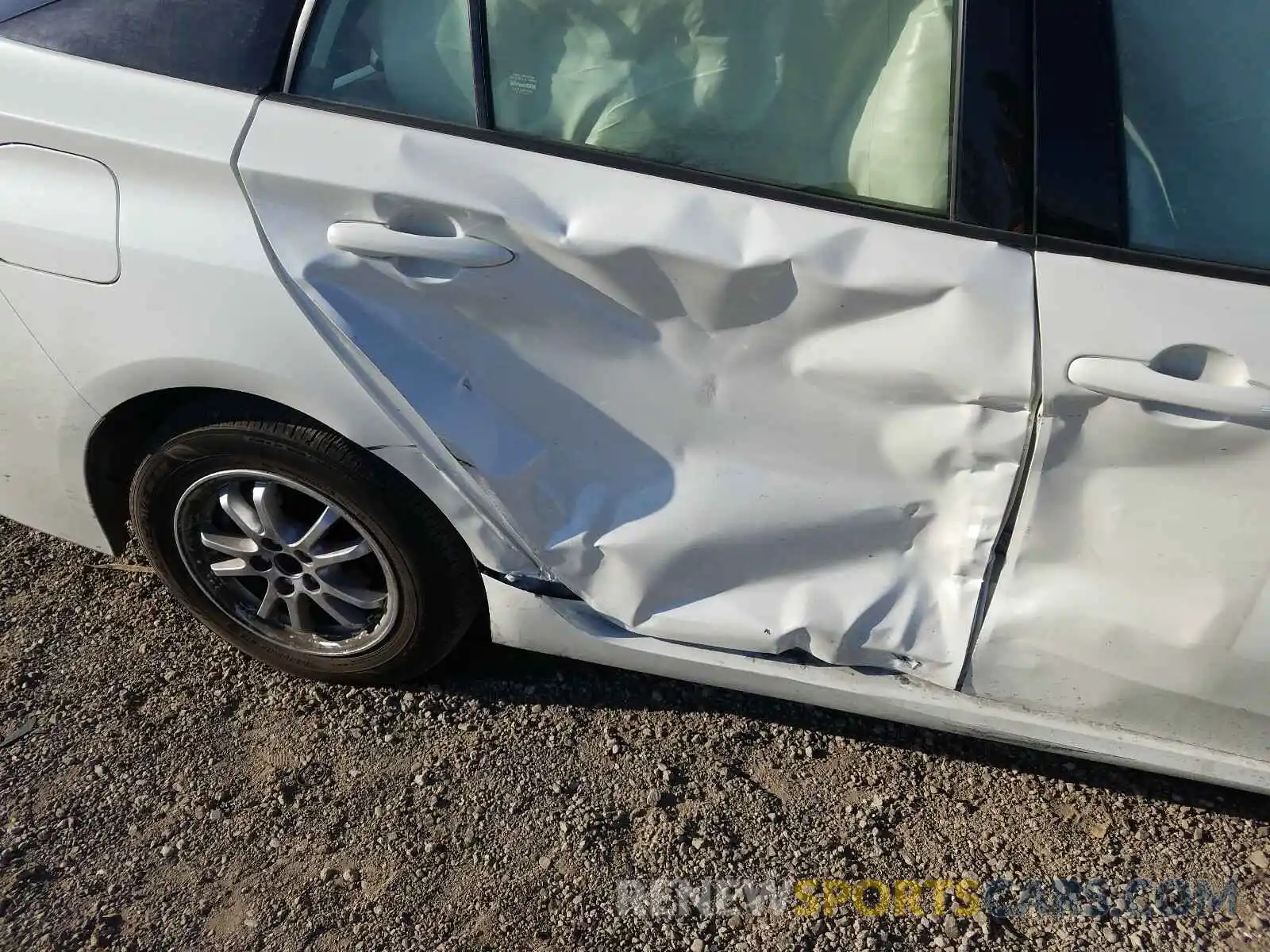 9 Фотография поврежденного автомобиля JTDKARFP2L3152573 TOYOTA PRIUS 2020