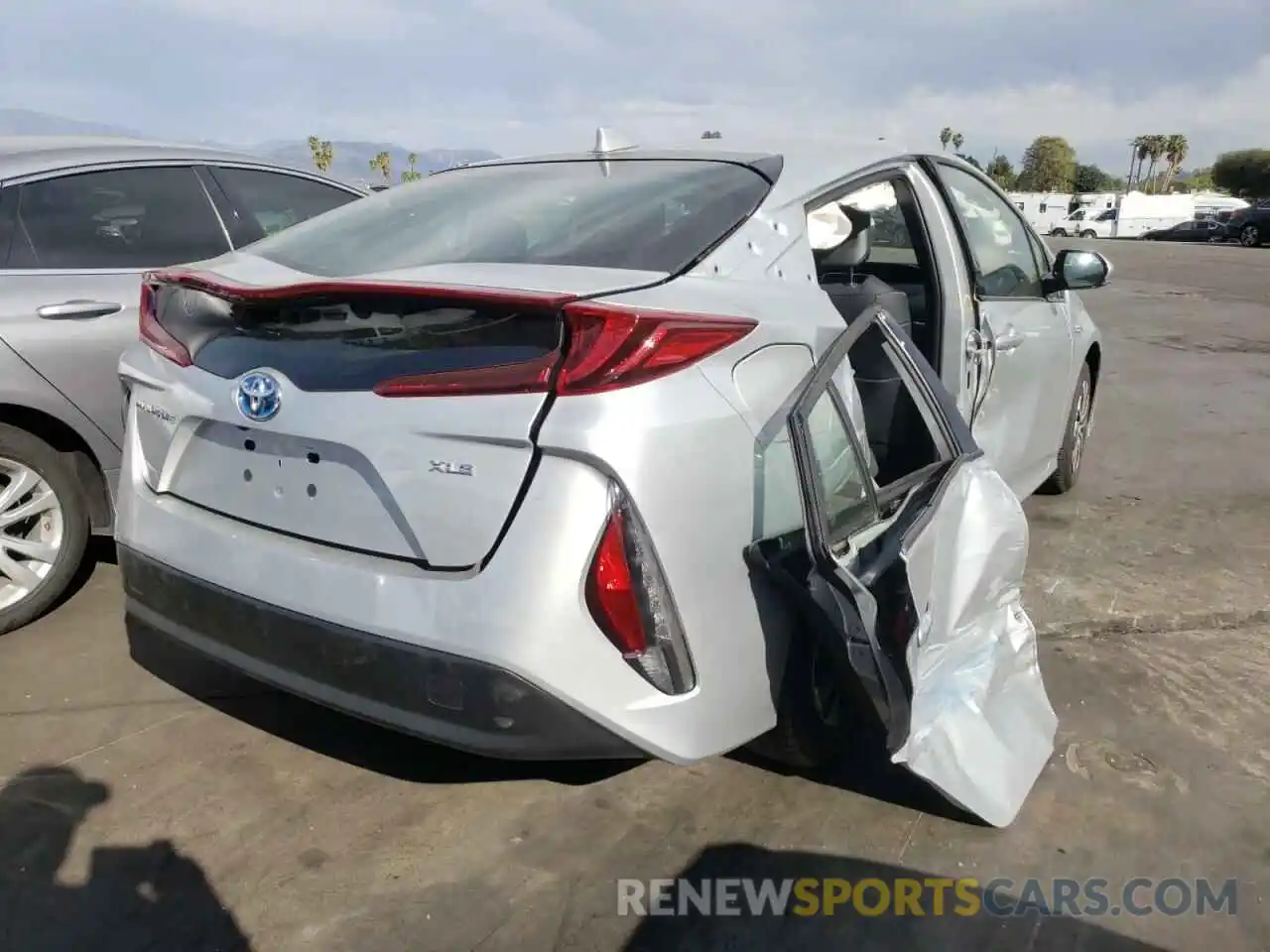 4 Photograph of a damaged car JTDKARFP2L3162343 TOYOTA PRIUS 2020