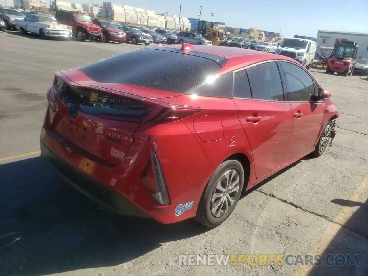 4 Фотография поврежденного автомобиля JTDKARFP3L3157653 TOYOTA PRIUS 2020