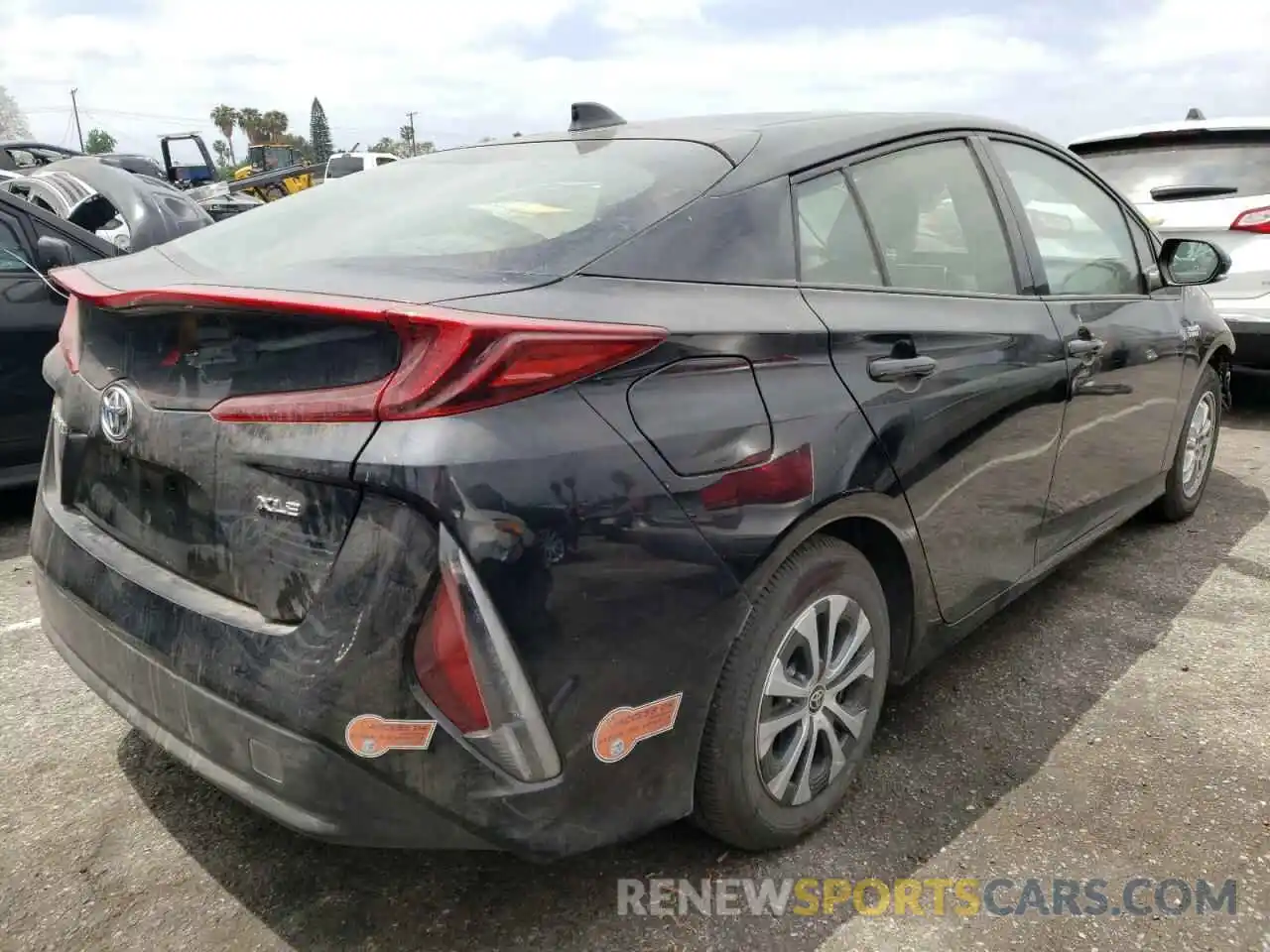 4 Photograph of a damaged car JTDKARFP4L3146855 TOYOTA PRIUS 2020