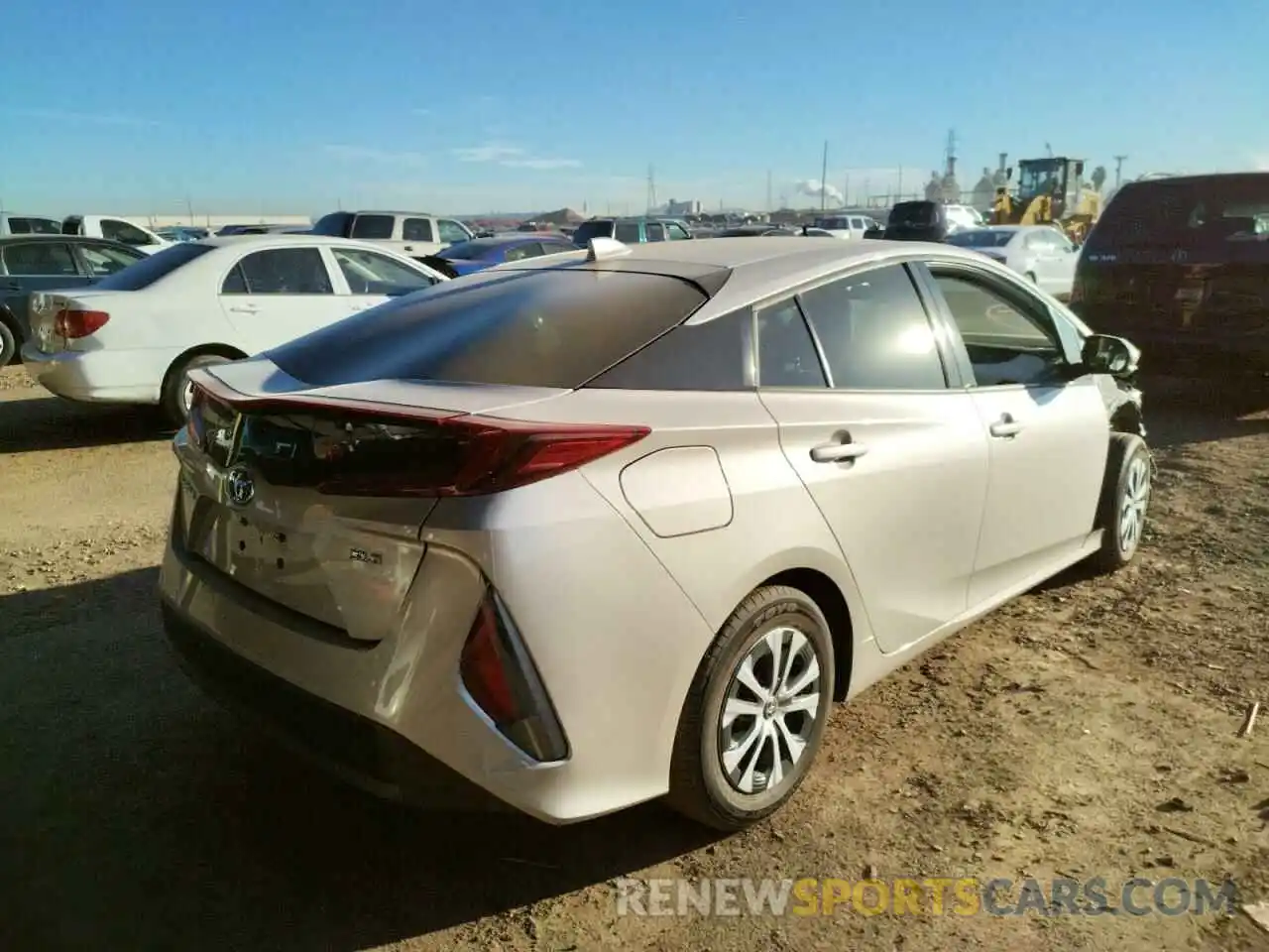 4 Фотография поврежденного автомобиля JTDKARFP4L3153398 TOYOTA PRIUS 2020