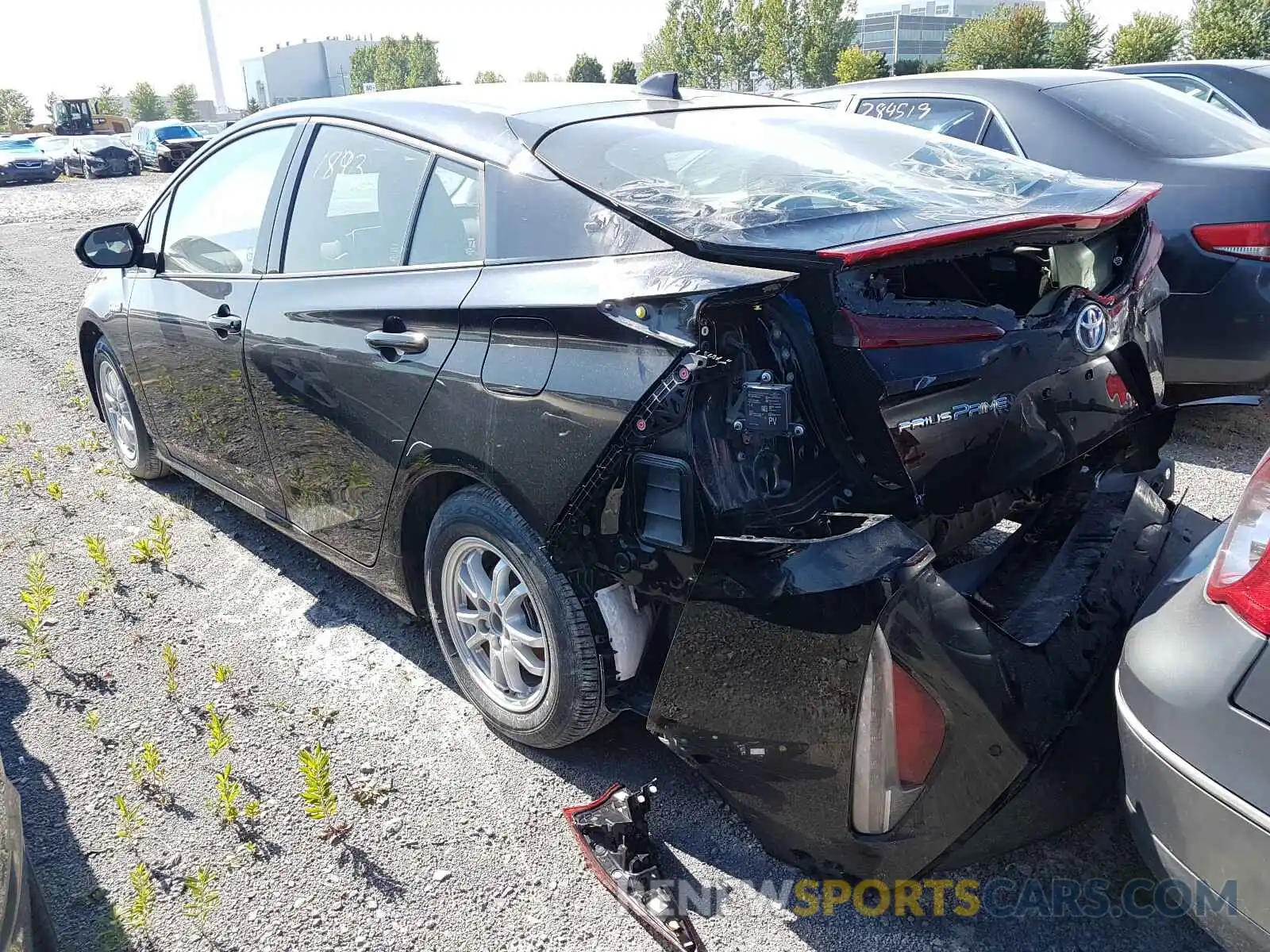3 Фотография поврежденного автомобиля JTDKARFP8L3121800 TOYOTA PRIUS 2020