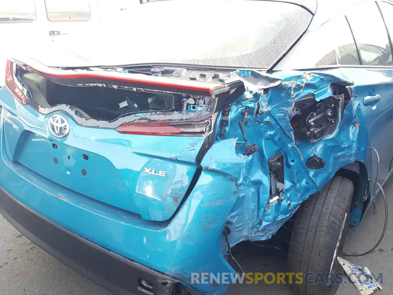 9 Photograph of a damaged car JTDKARFP8L3146079 TOYOTA PRIUS 2020