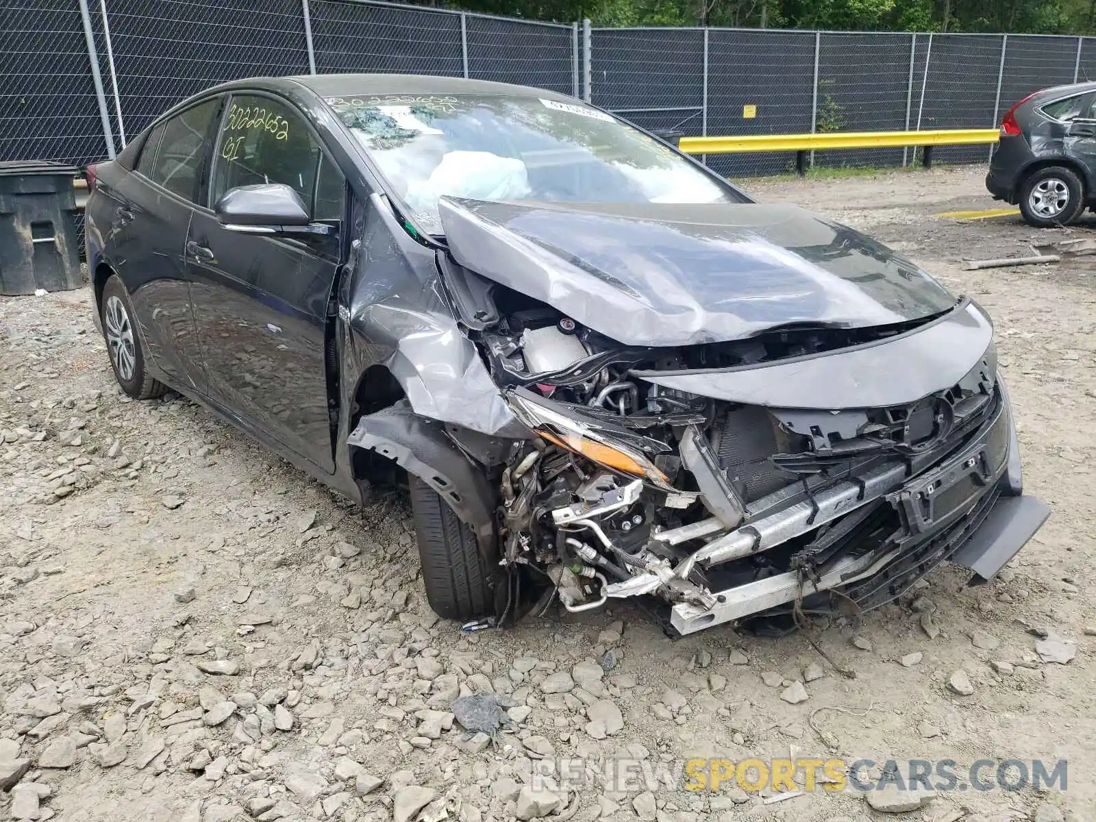 1 Photograph of a damaged car JTDKARFPXL3127131 TOYOTA PRIUS 2020