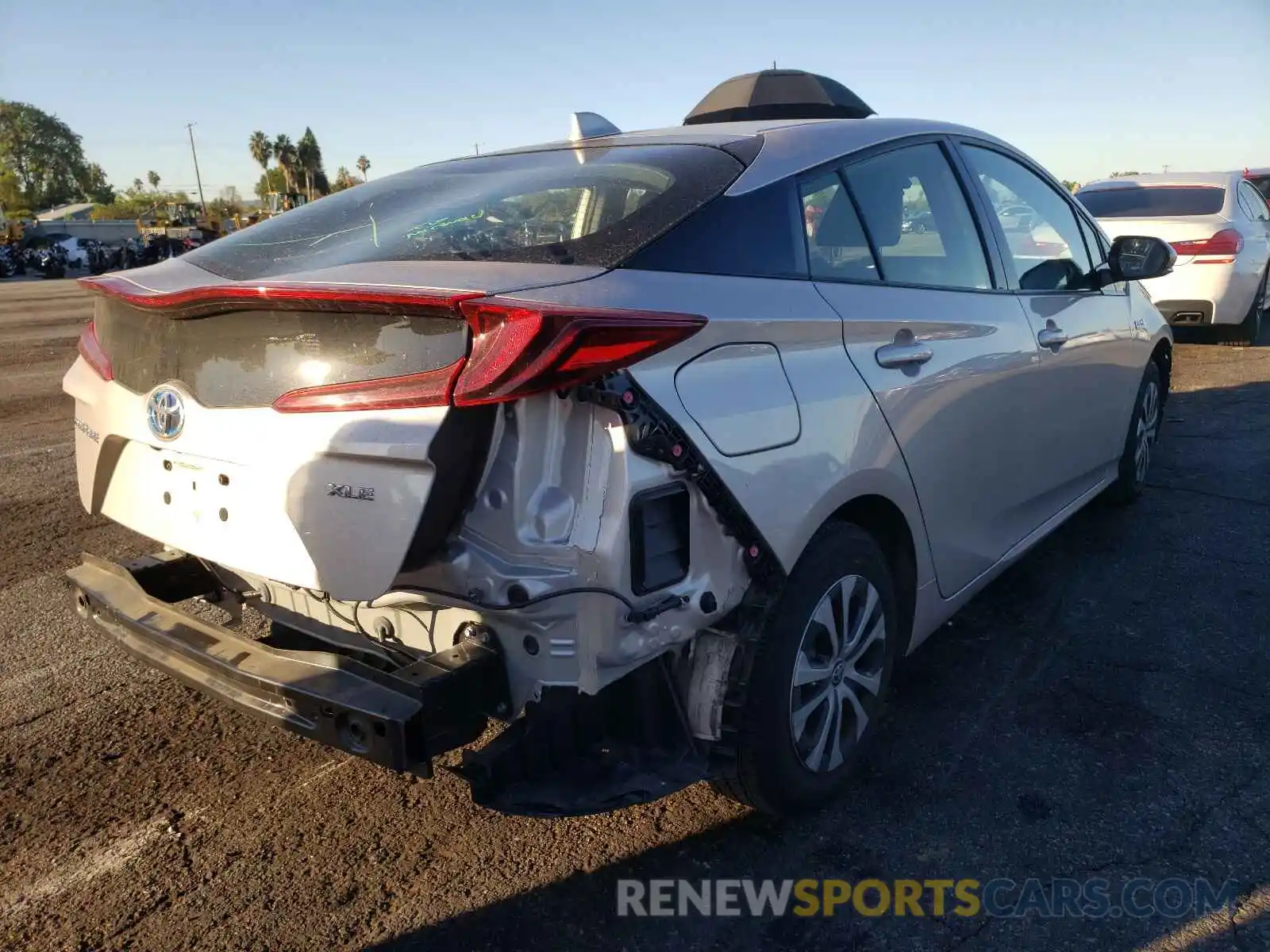 4 Photograph of a damaged car JTDKARFPXL3134970 TOYOTA PRIUS 2020