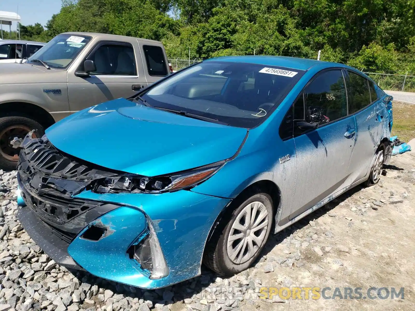 2 Фотография поврежденного автомобиля JTDKARFPXL3135987 TOYOTA PRIUS 2020