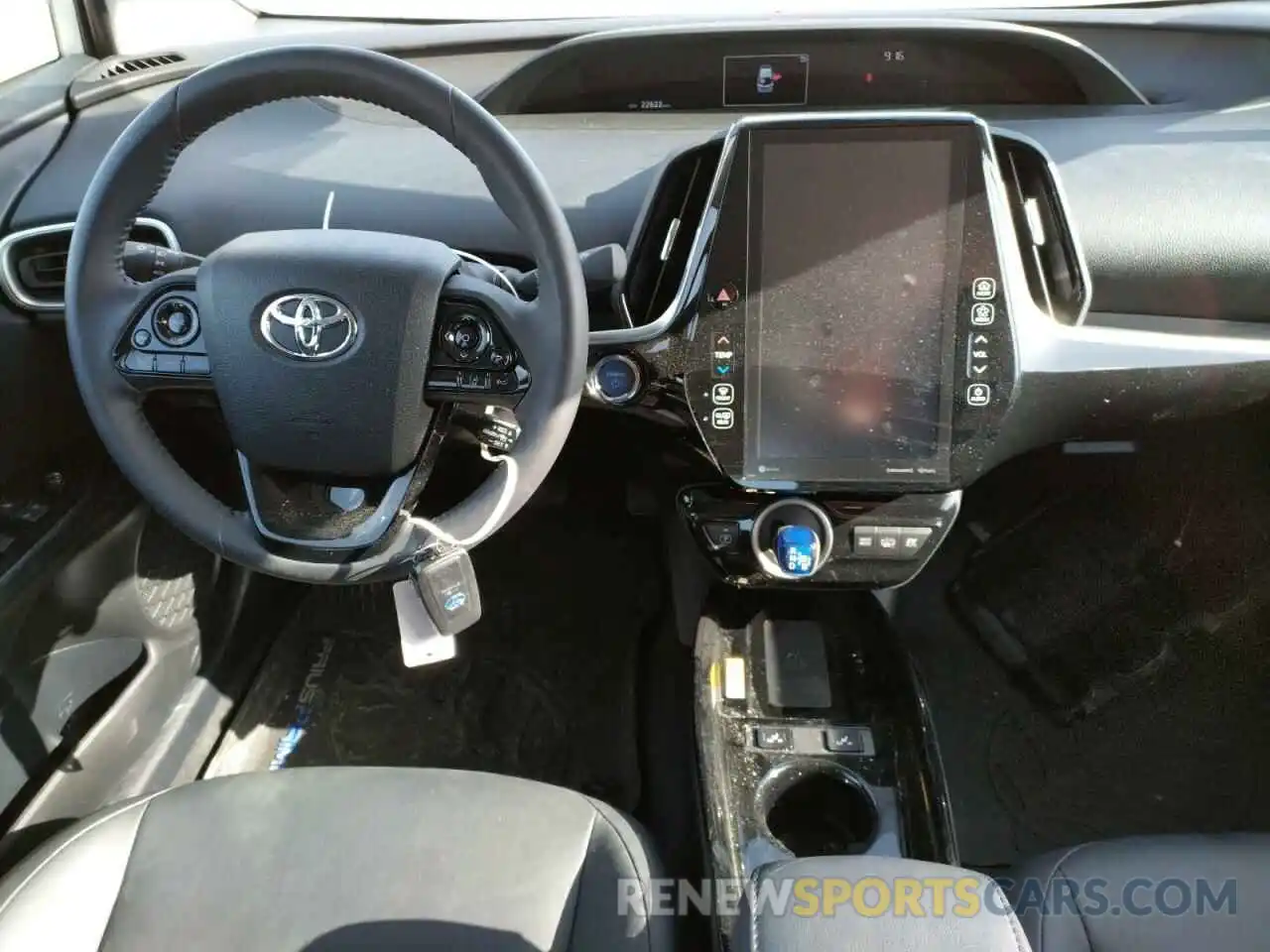 9 Фотография поврежденного автомобиля JTDKARFPXL3136542 TOYOTA PRIUS 2020