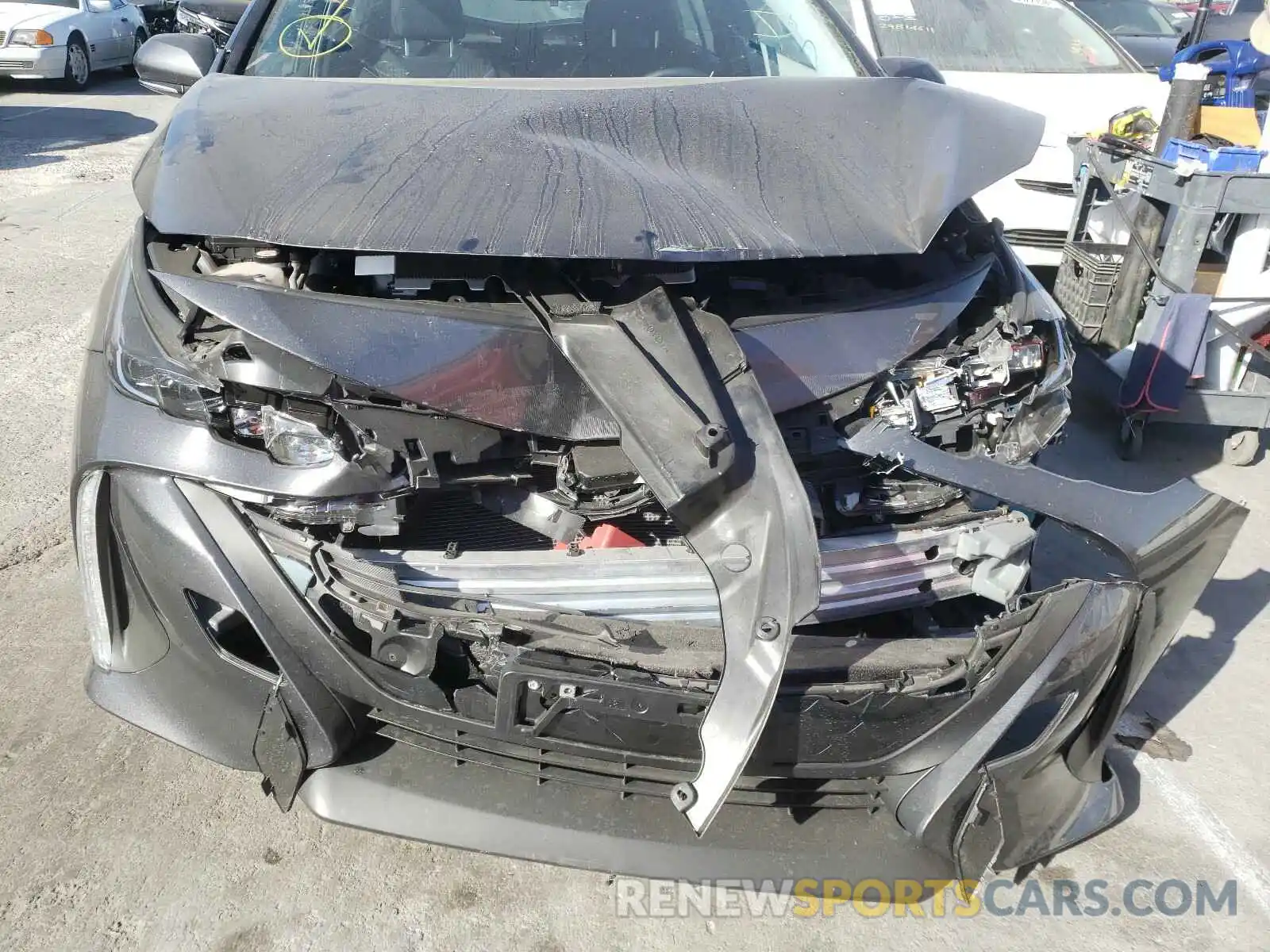 9 Фотография поврежденного автомобиля JTDKARFPXL3161117 TOYOTA PRIUS 2020