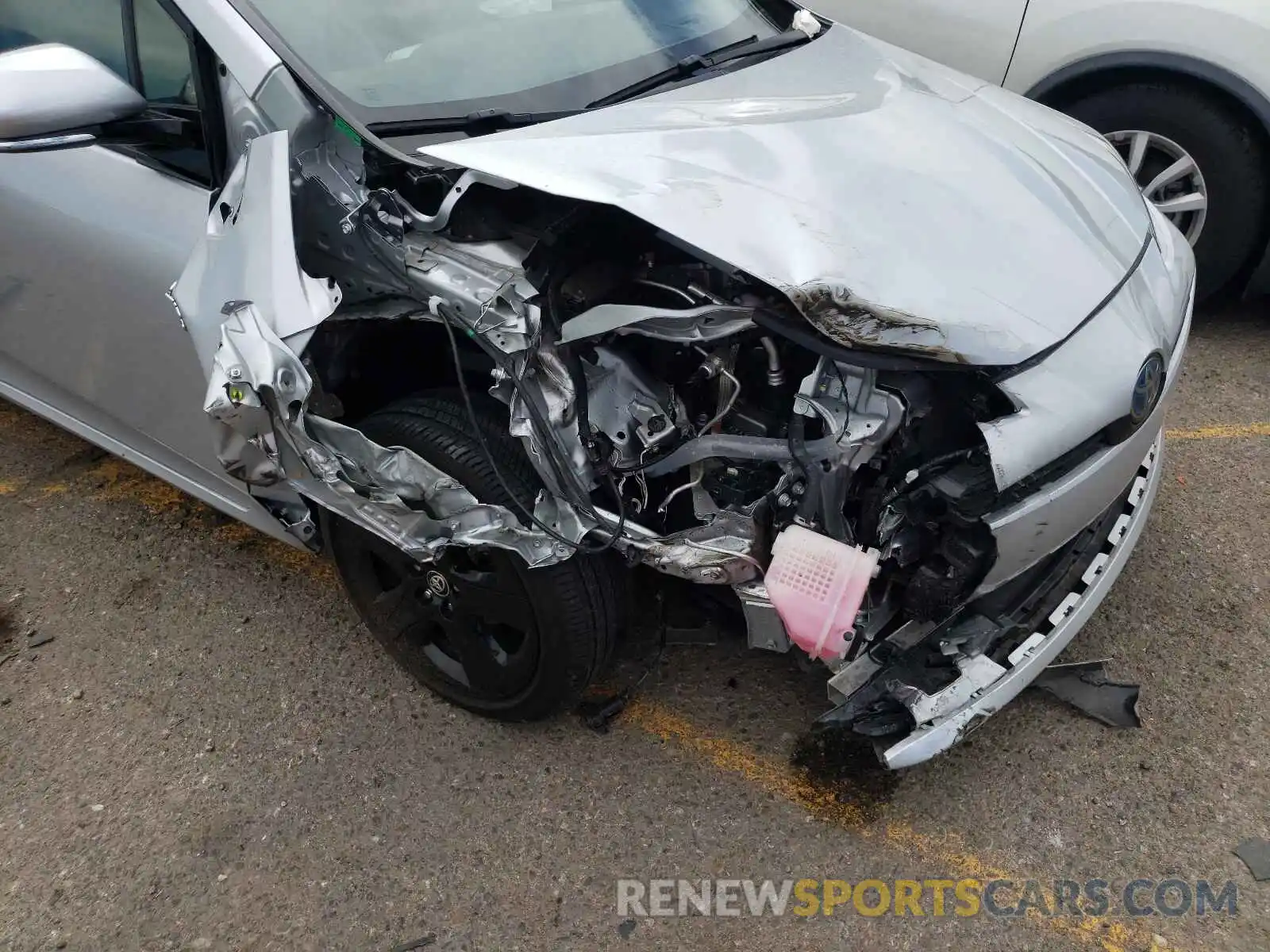 9 Photograph of a damaged car JTDKARFU0L3107203 TOYOTA PRIUS 2020