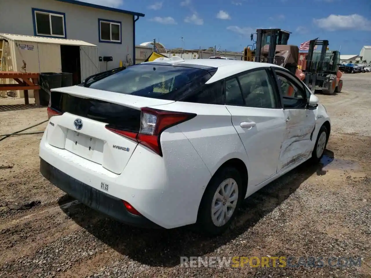 4 Photograph of a damaged car JTDKARFU0L3110232 TOYOTA PRIUS 2020