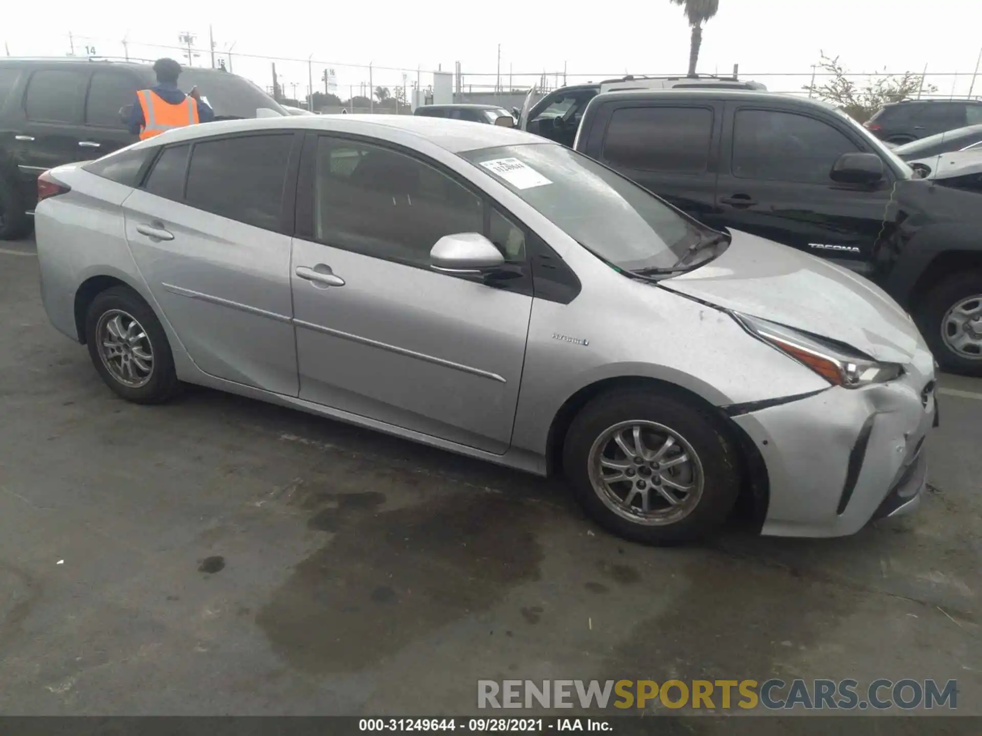 1 Photograph of a damaged car JTDKARFU1L3121949 TOYOTA PRIUS 2020