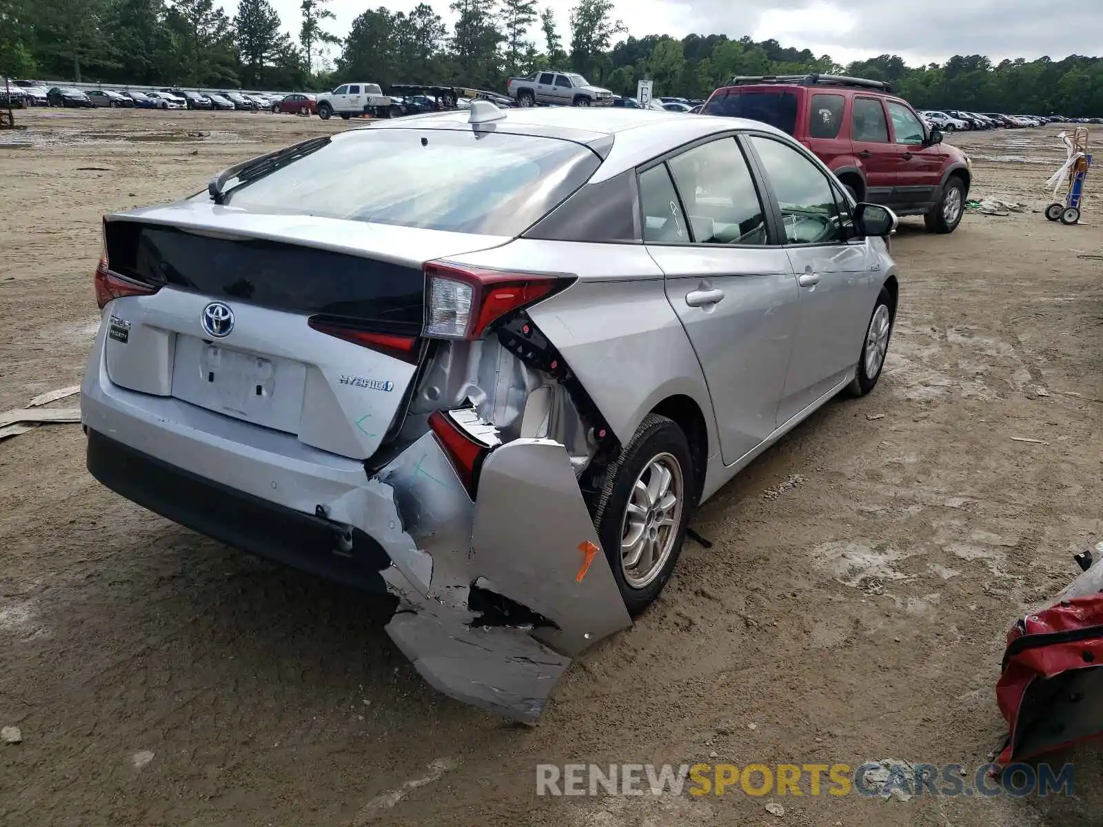 4 Photograph of a damaged car JTDKARFU2L3103556 TOYOTA PRIUS 2020