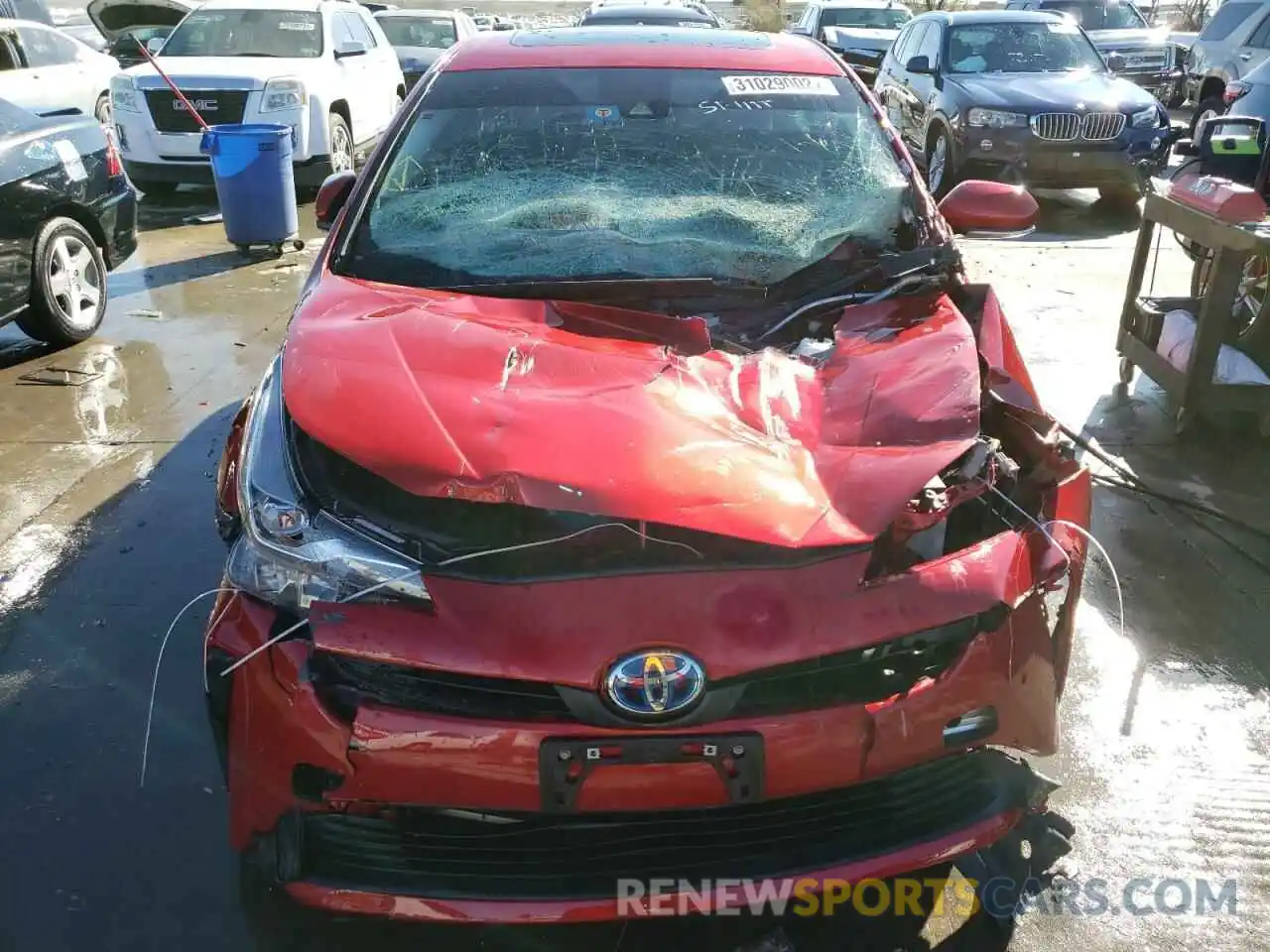 9 Photograph of a damaged car JTDKARFU2L3104691 TOYOTA PRIUS 2020