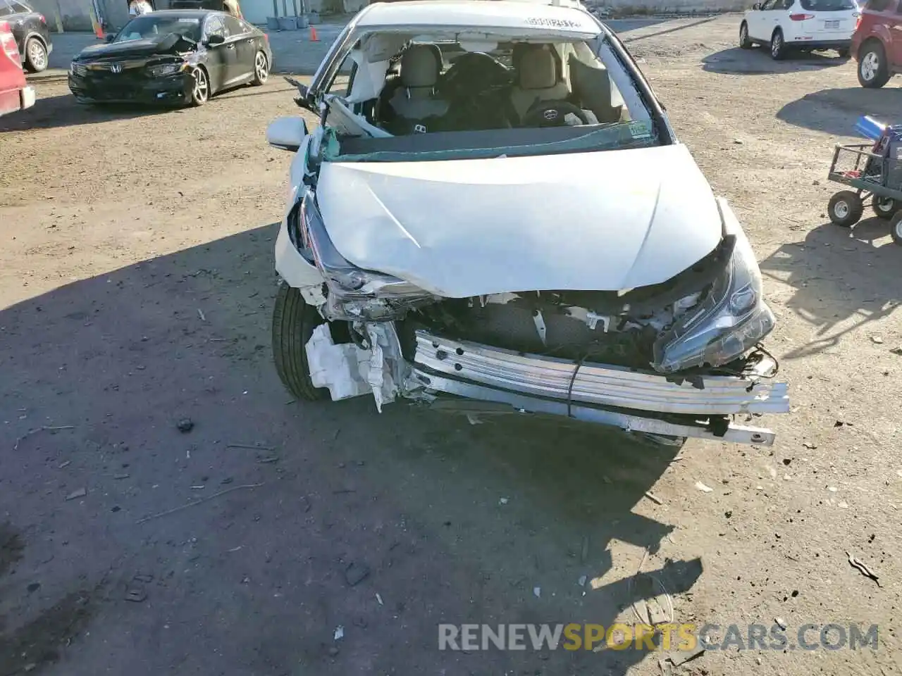 9 Photograph of a damaged car JTDKARFU2L3106392 TOYOTA PRIUS 2020