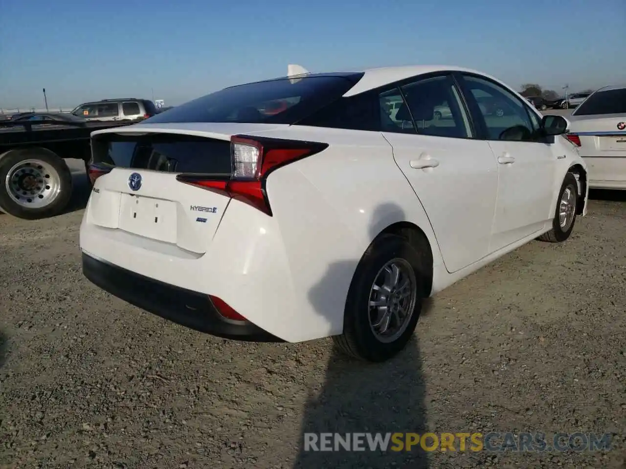 4 Photograph of a damaged car JTDKARFU2L3109194 TOYOTA PRIUS 2020