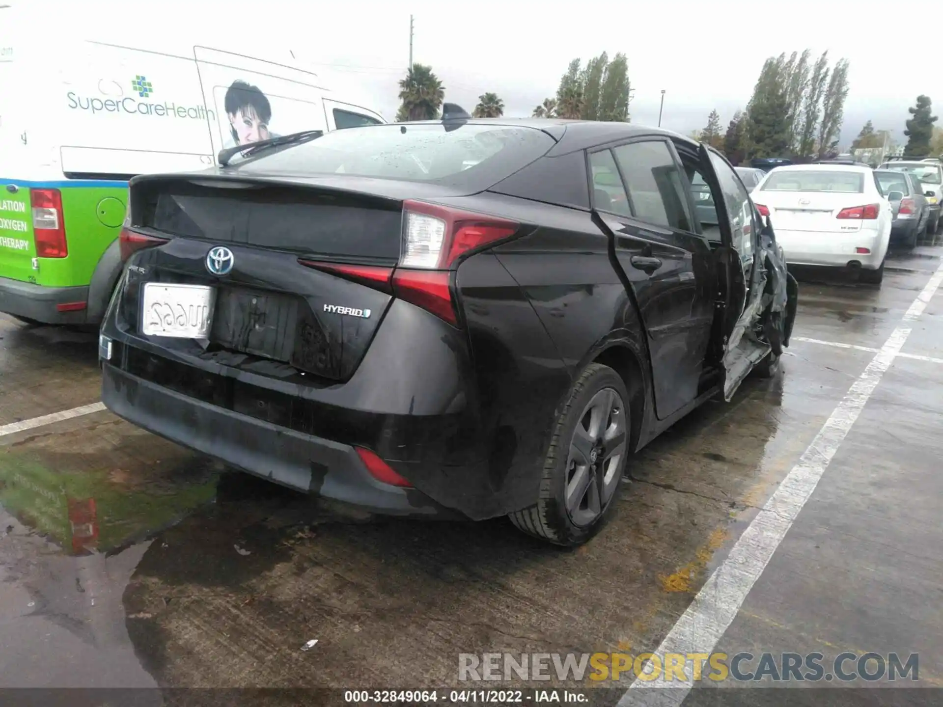 4 Photograph of a damaged car JTDKARFU2L3112077 TOYOTA PRIUS 2020