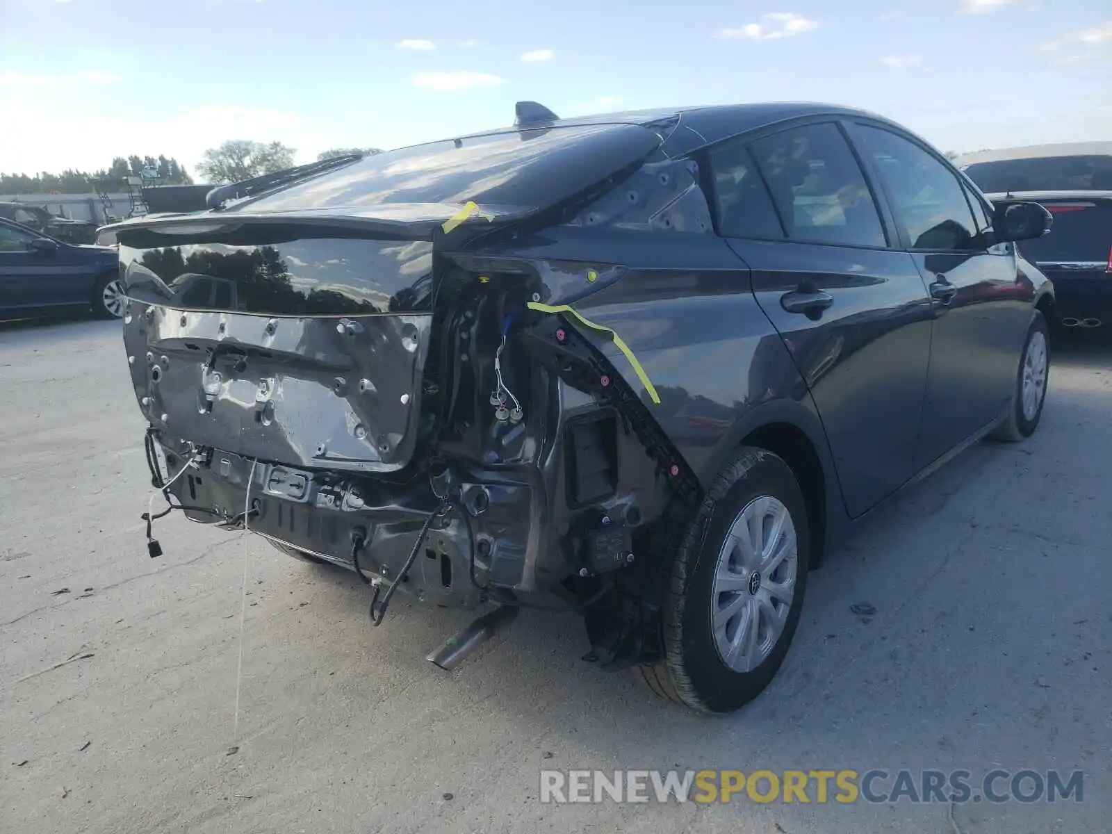 4 Photograph of a damaged car JTDKARFU2L3112208 TOYOTA PRIUS 2020