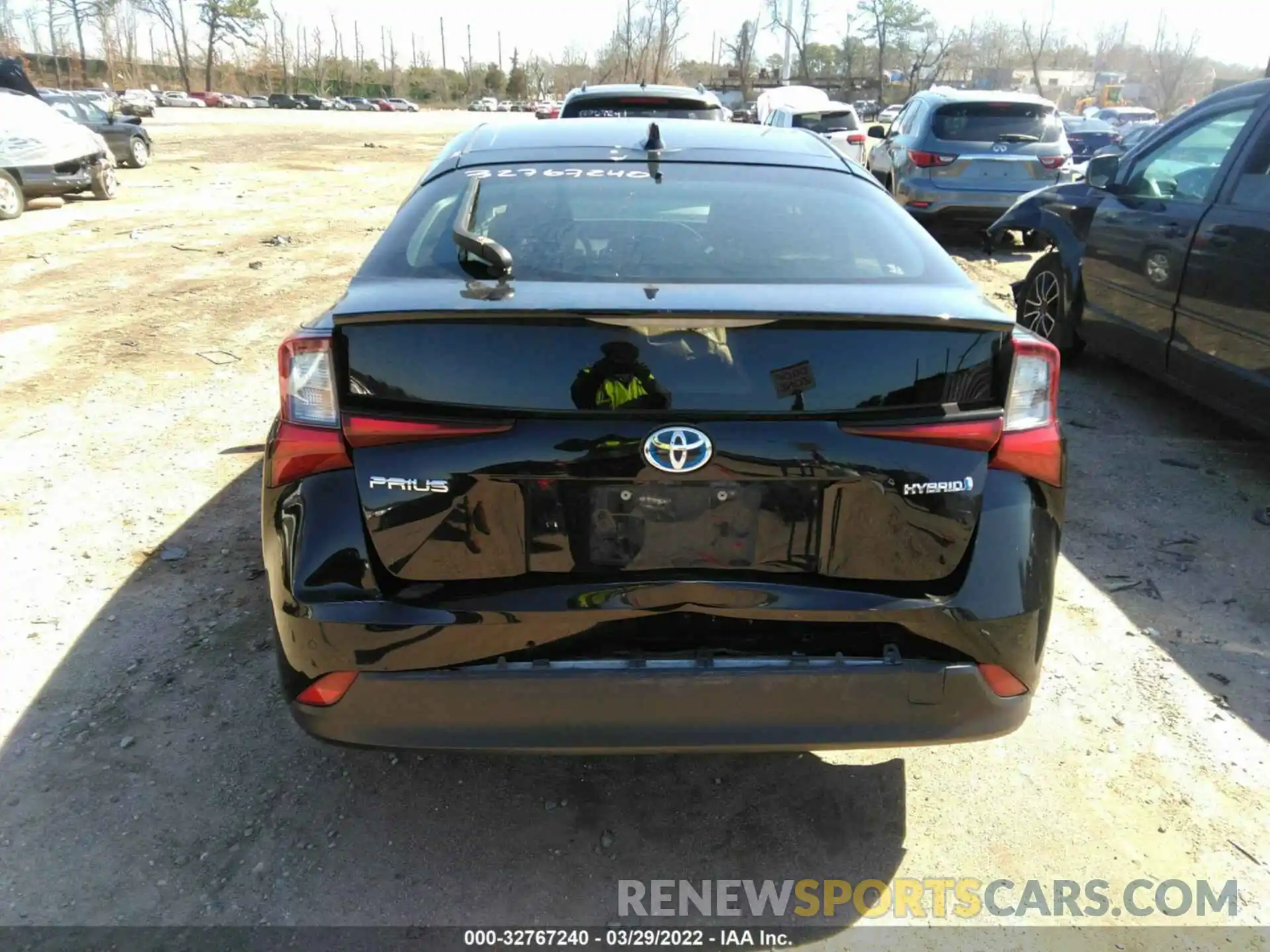 6 Photograph of a damaged car JTDKARFU2L3113925 TOYOTA PRIUS 2020