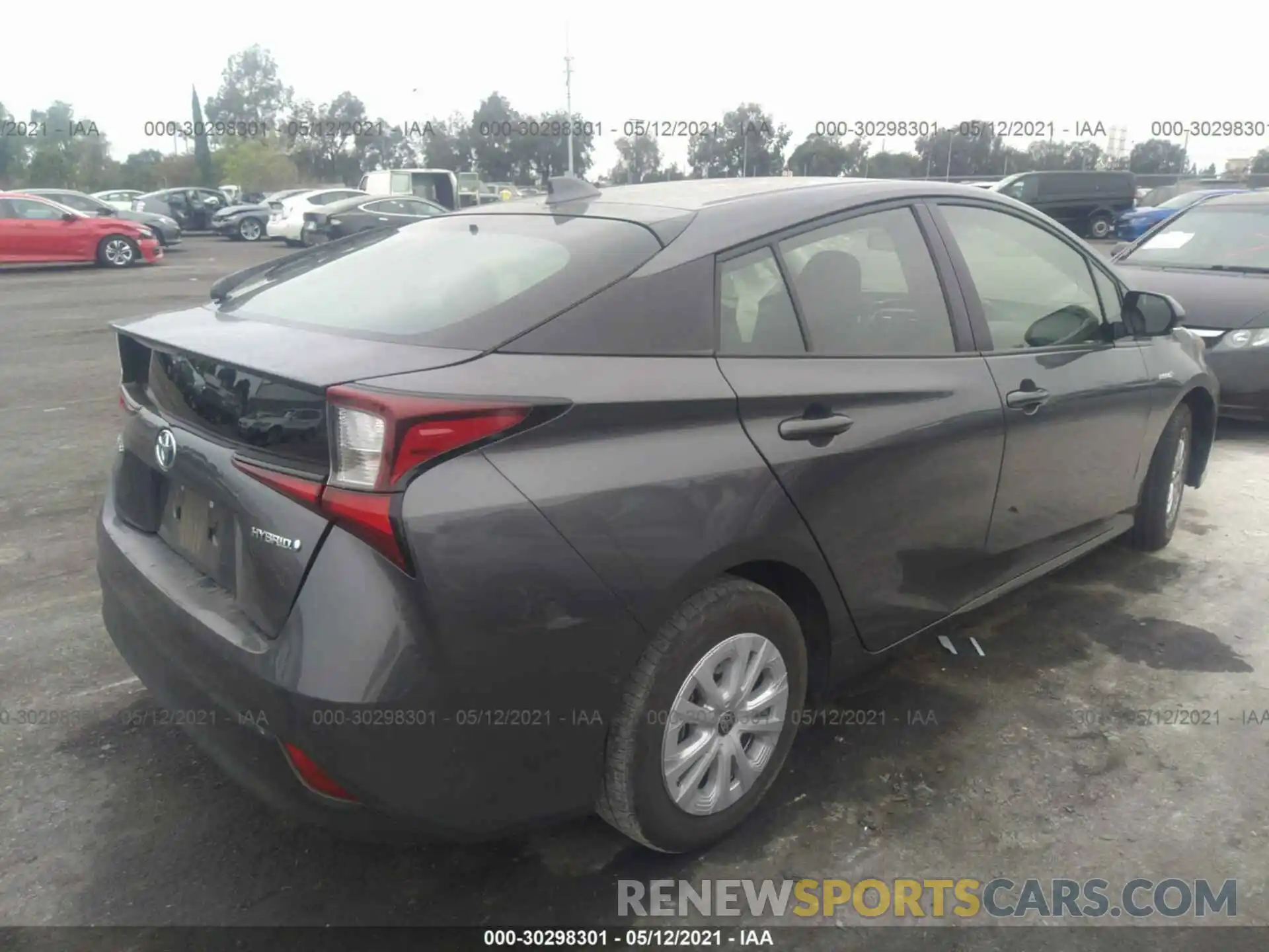 4 Photograph of a damaged car JTDKARFU2L3114010 TOYOTA PRIUS 2020