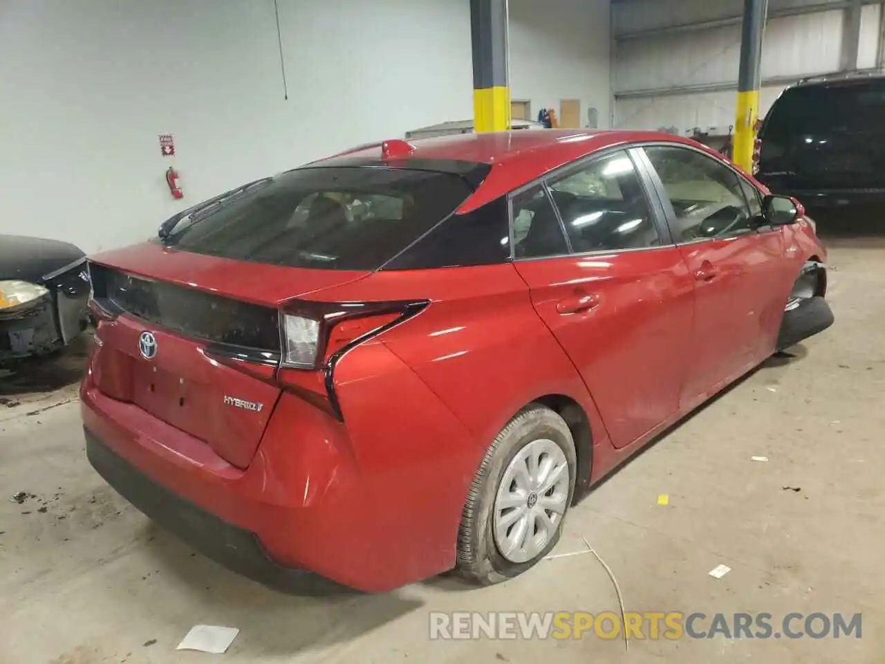 4 Photograph of a damaged car JTDKARFU2L3119692 TOYOTA PRIUS 2020