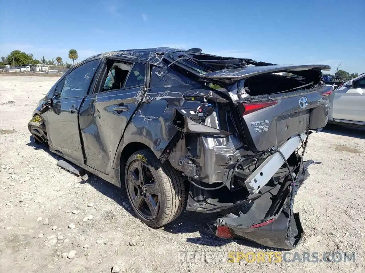 3 Photograph of a damaged car JTDKARFU2L3125086 TOYOTA PRIUS 2020