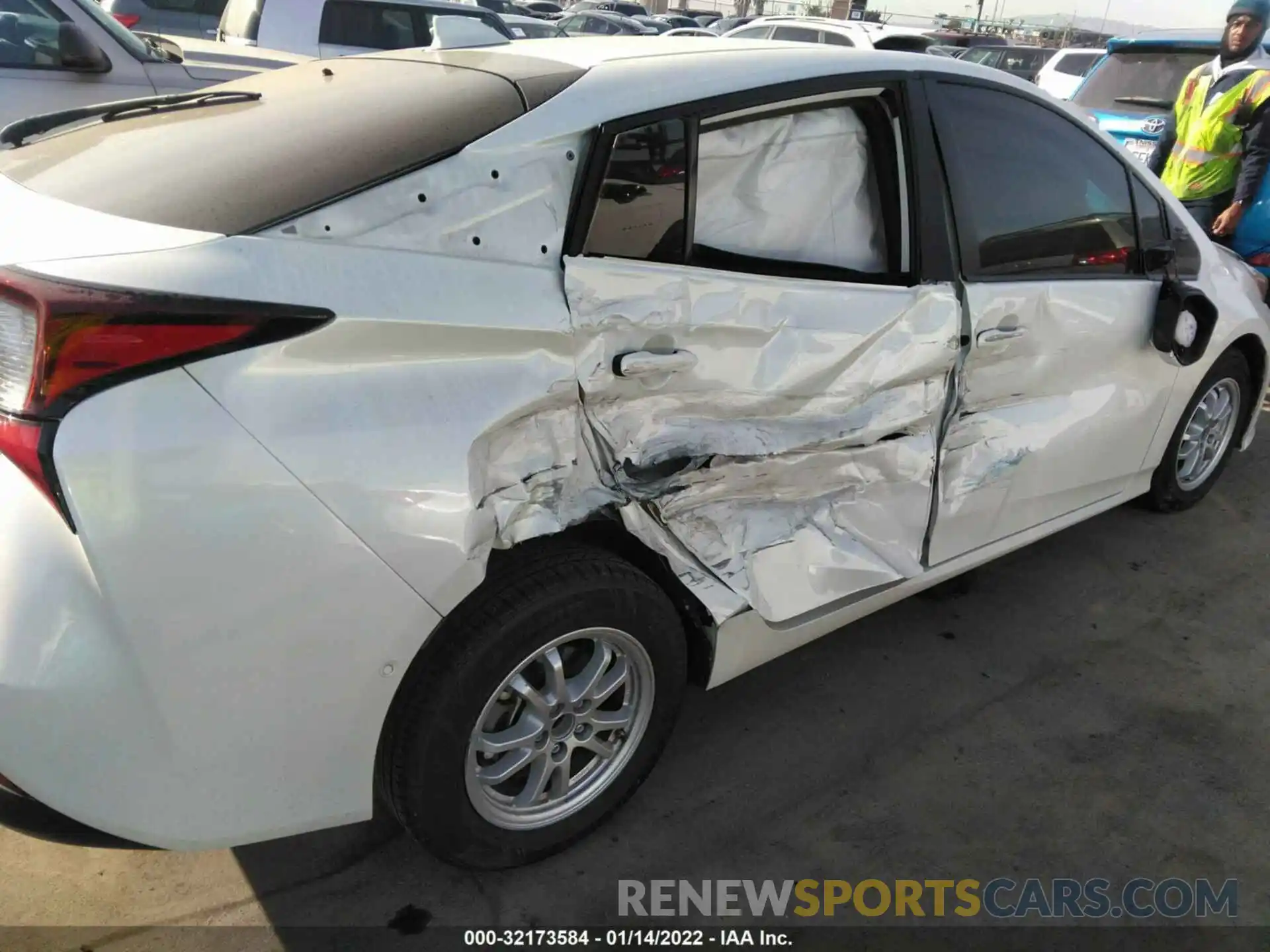 6 Photograph of a damaged car JTDKARFU3L3106613 TOYOTA PRIUS 2020