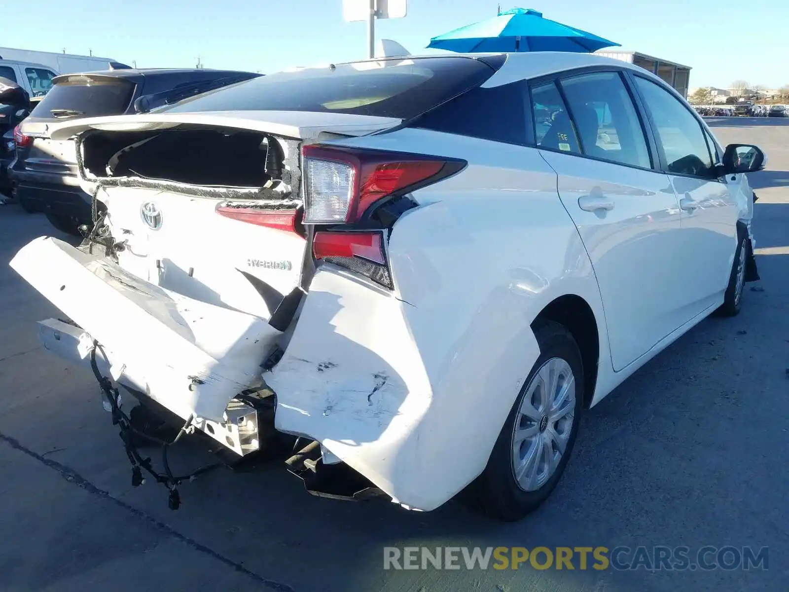 4 Photograph of a damaged car JTDKARFU3L3109821 TOYOTA PRIUS 2020