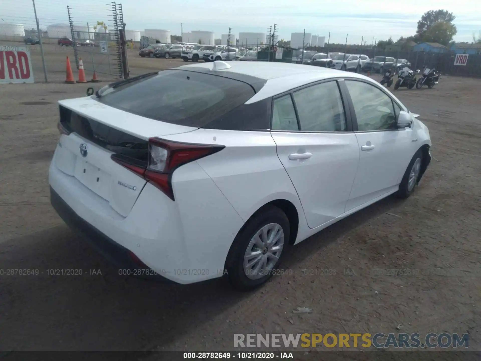 4 Photograph of a damaged car JTDKARFU3L3116090 TOYOTA PRIUS 2020