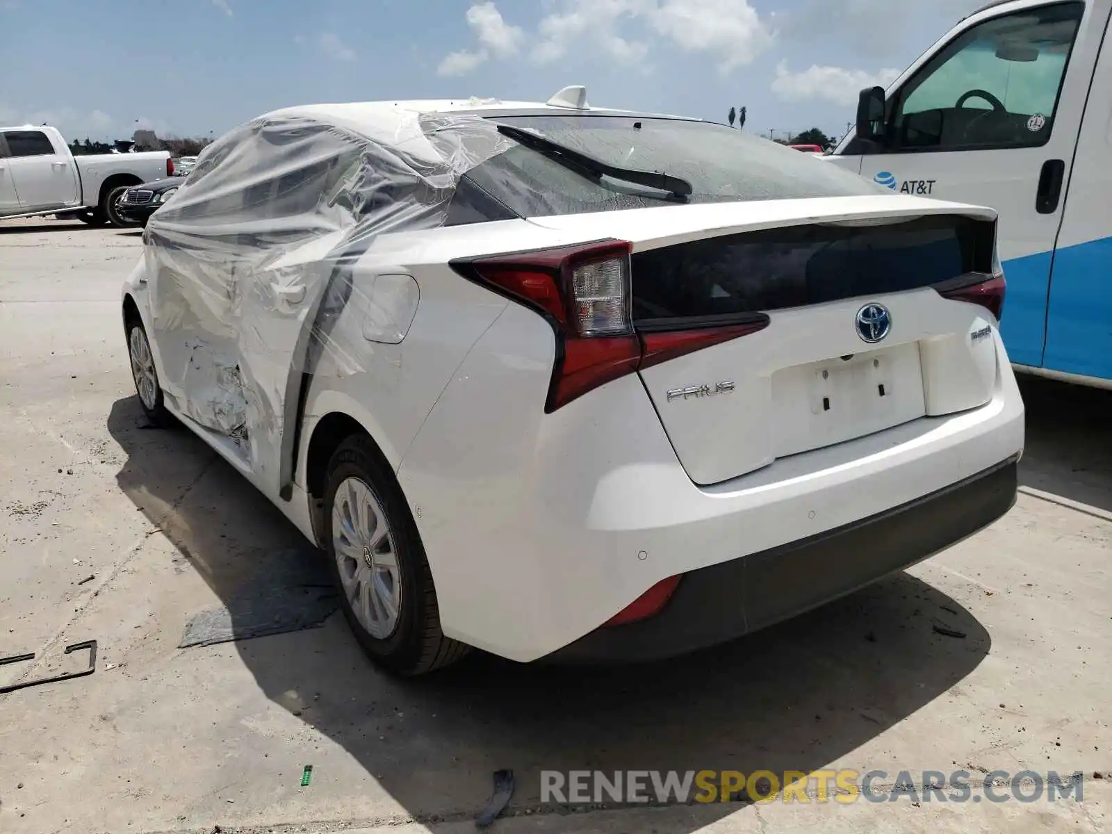 3 Photograph of a damaged car JTDKARFU4L3109827 TOYOTA PRIUS 2020