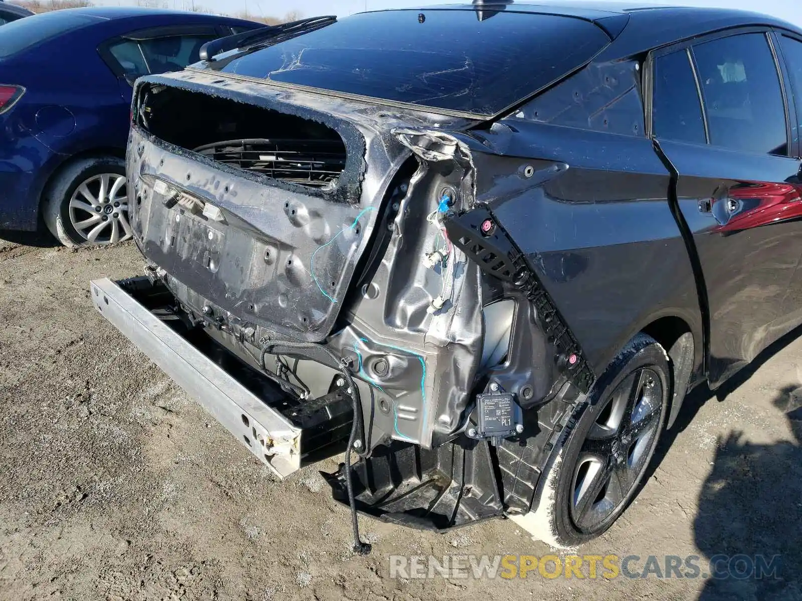 9 Photograph of a damaged car JTDKARFU4L3112775 TOYOTA PRIUS 2020