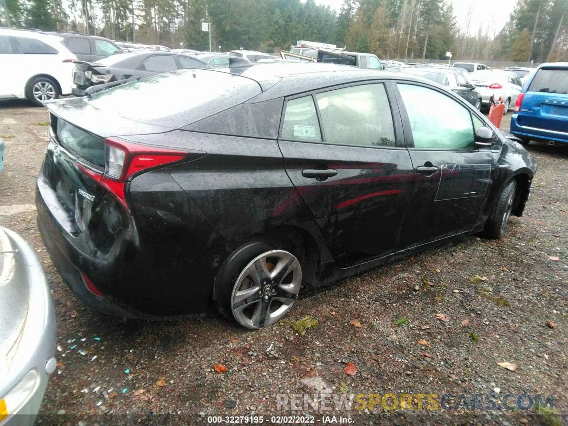 4 Фотография поврежденного автомобиля JTDKARFU4L3115644 TOYOTA PRIUS 2020