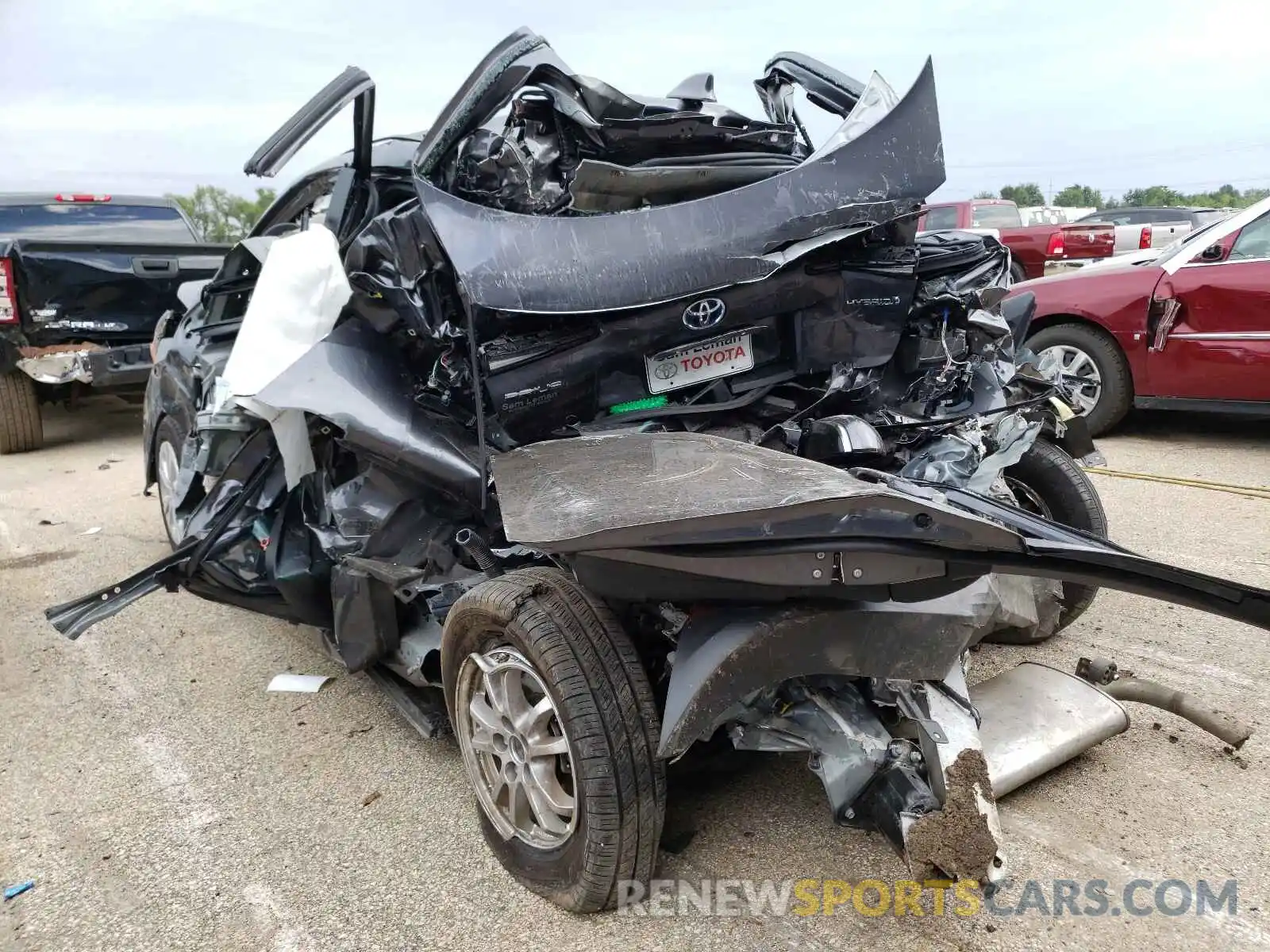 3 Photograph of a damaged car JTDKARFU4L3119368 TOYOTA PRIUS 2020