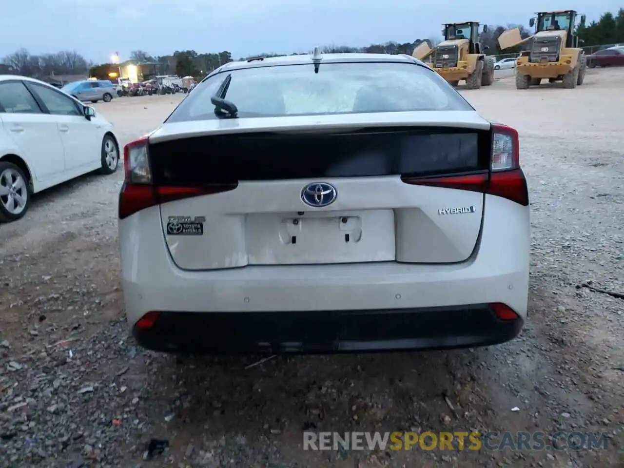 6 Photograph of a damaged car JTDKARFU4L3122089 TOYOTA PRIUS 2020