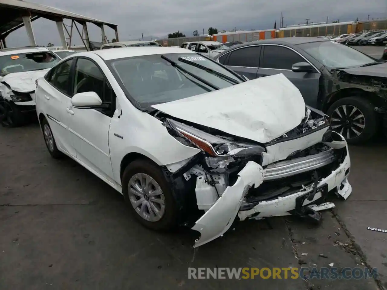 1 Photograph of a damaged car JTDKARFU4L3122514 TOYOTA PRIUS 2020