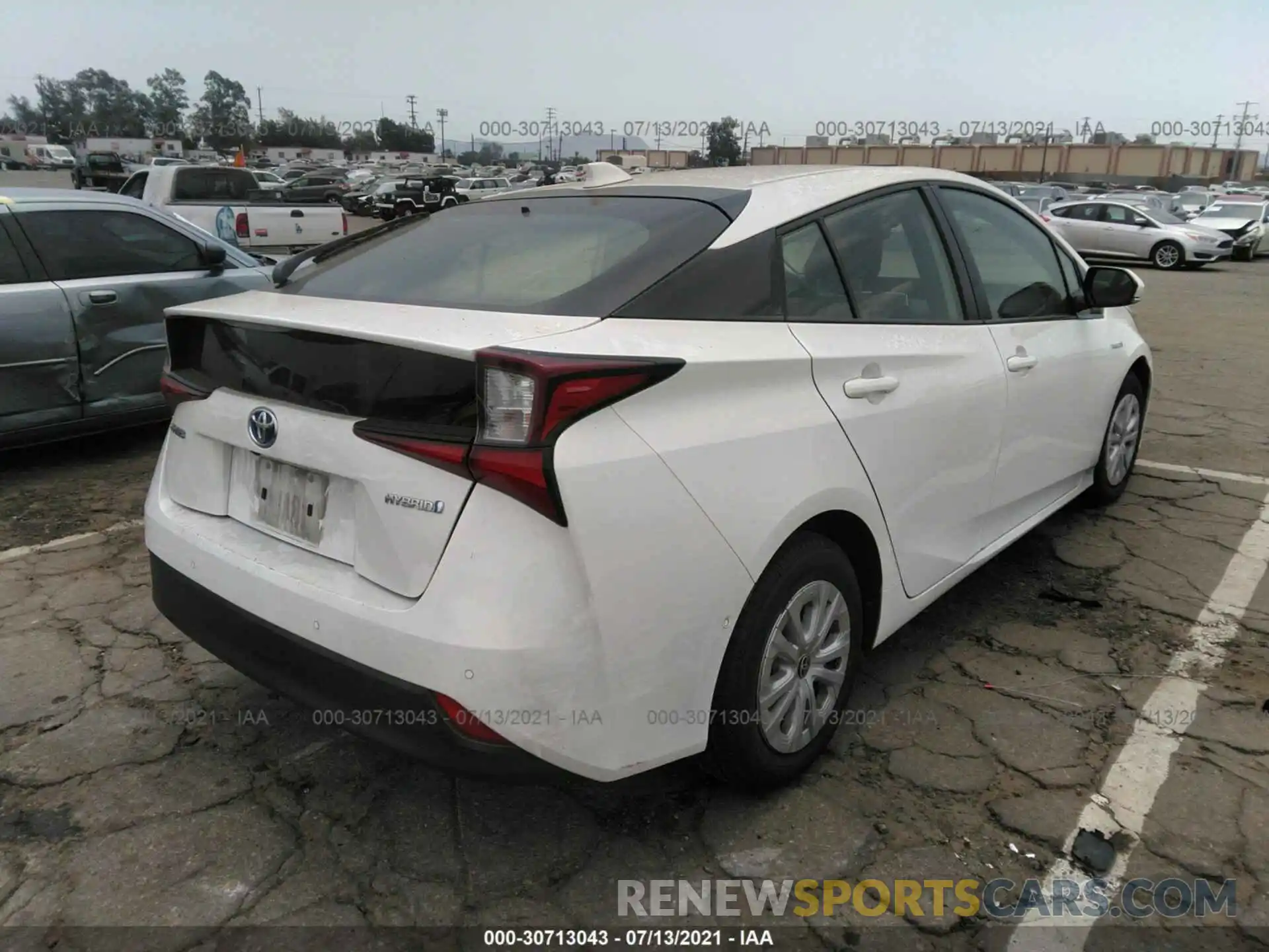 4 Фотография поврежденного автомобиля JTDKARFU4L3124537 TOYOTA PRIUS 2020