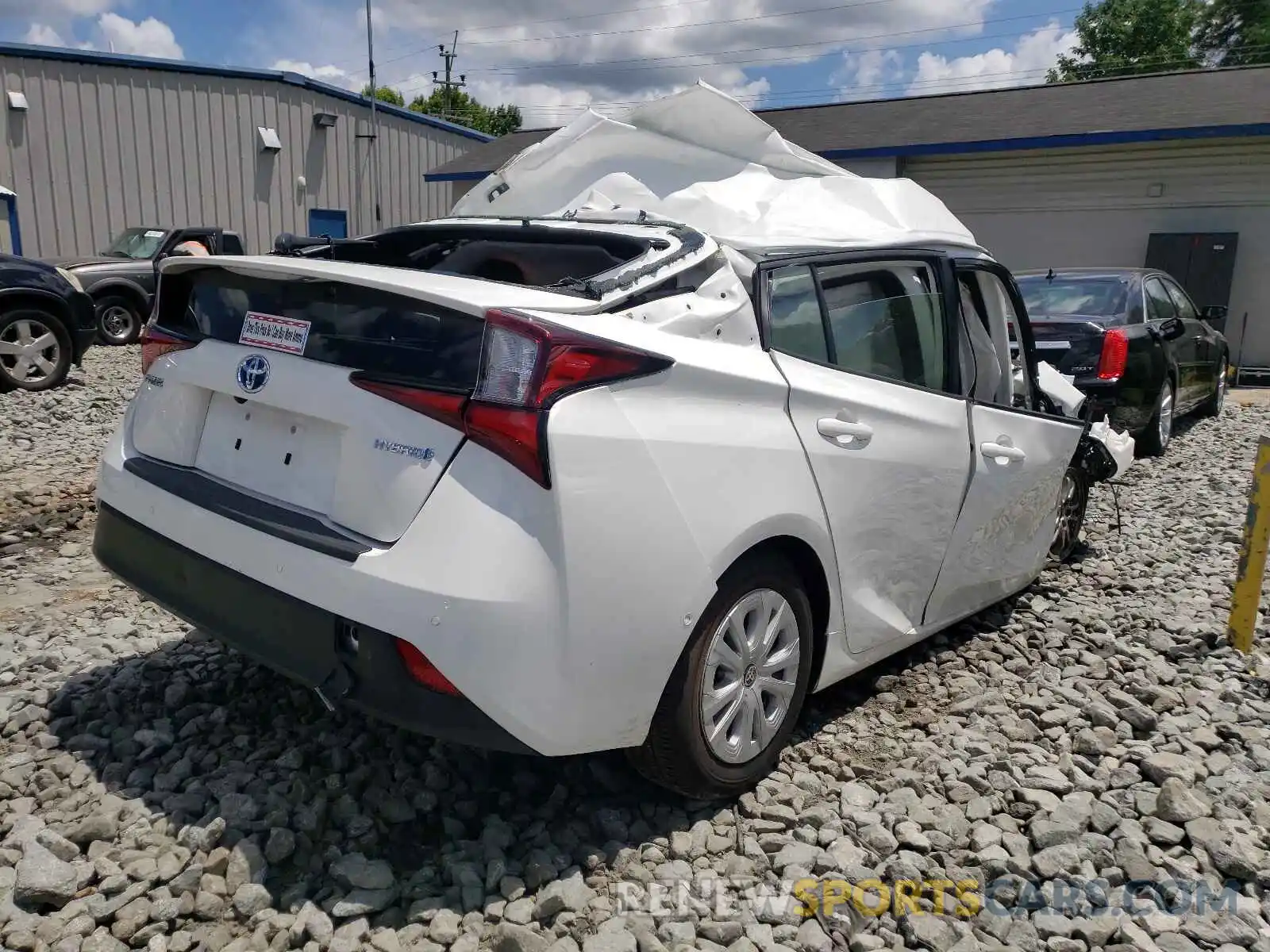 4 Photograph of a damaged car JTDKARFU4L3126210 TOYOTA PRIUS 2020