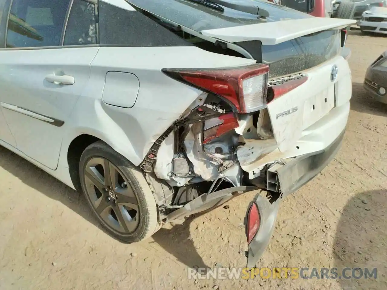 9 Photograph of a damaged car JTDKARFU5L3119699 TOYOTA PRIUS 2020