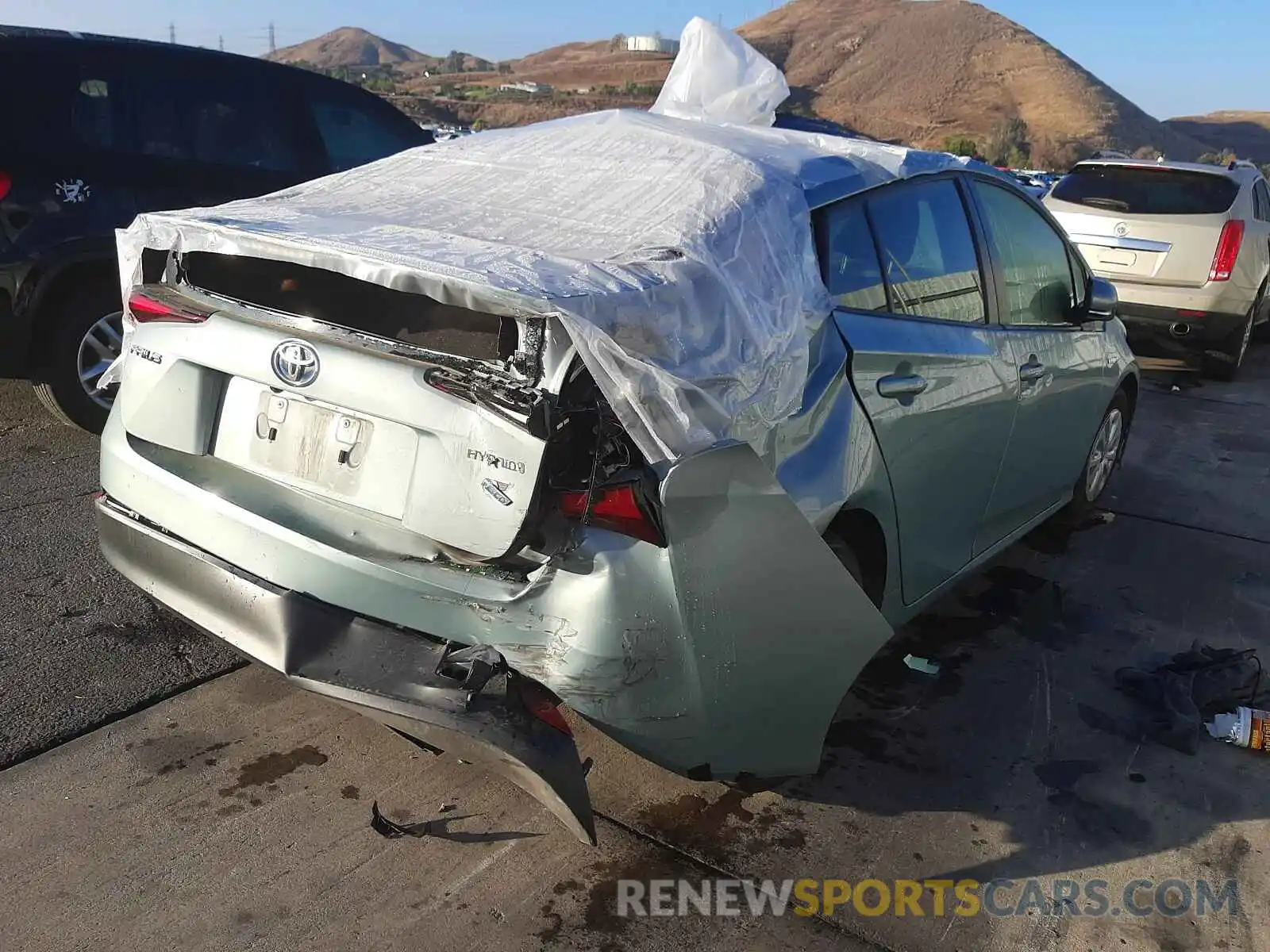 4 Photograph of a damaged car JTDKARFU6L3105598 TOYOTA PRIUS 2020